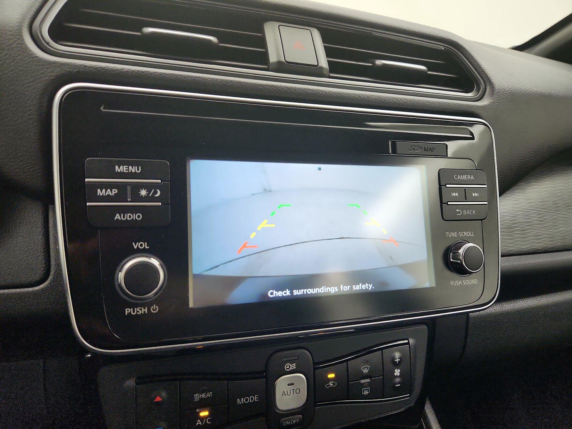 Thumbnail: 2019 Nissan Leaf - 15