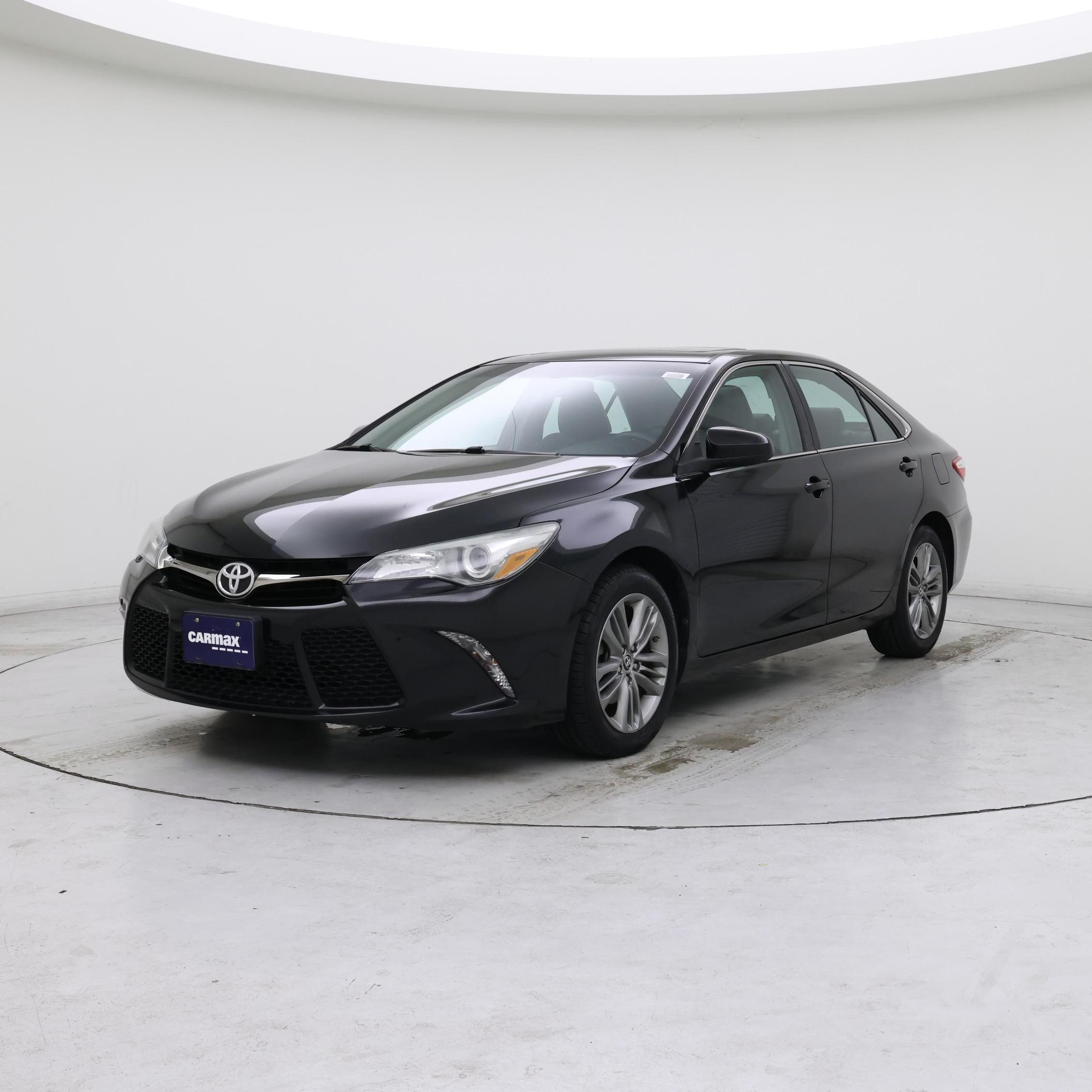 Thumbnail: 2015 Toyota Camry - 4