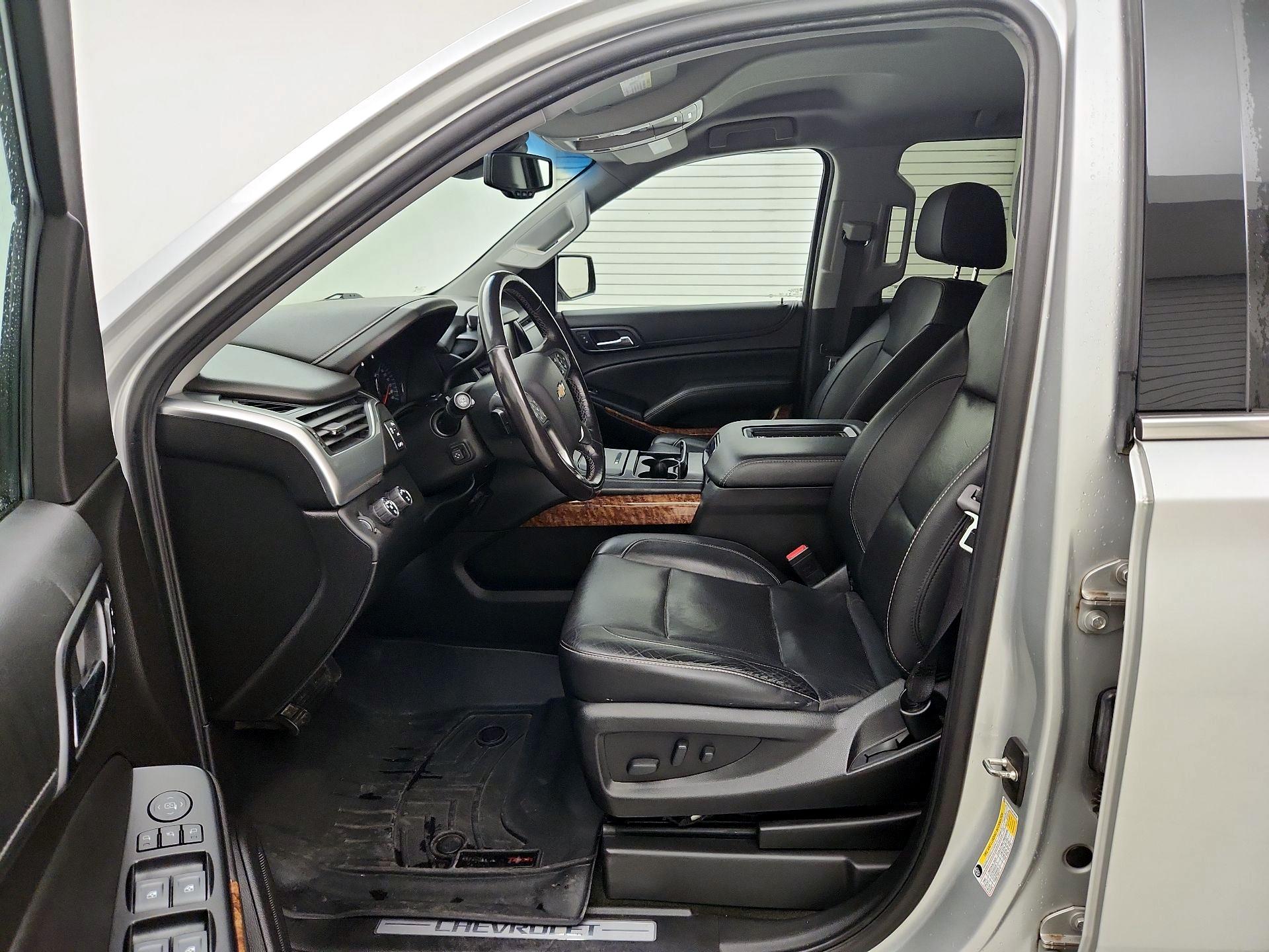 Thumbnail: 2018 Chevrolet Tahoe - 11