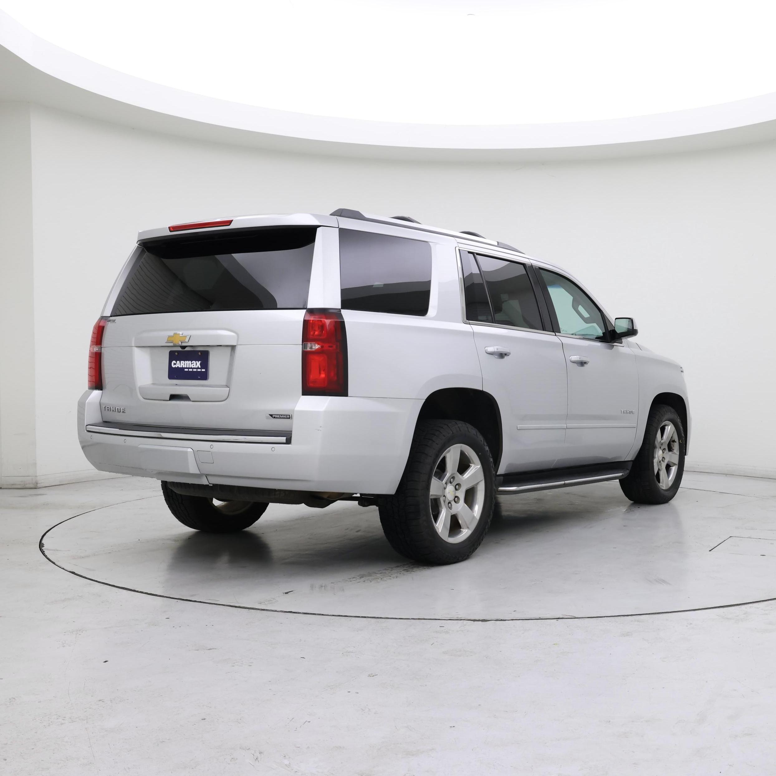 Thumbnail: 2018 Chevrolet Tahoe - 8