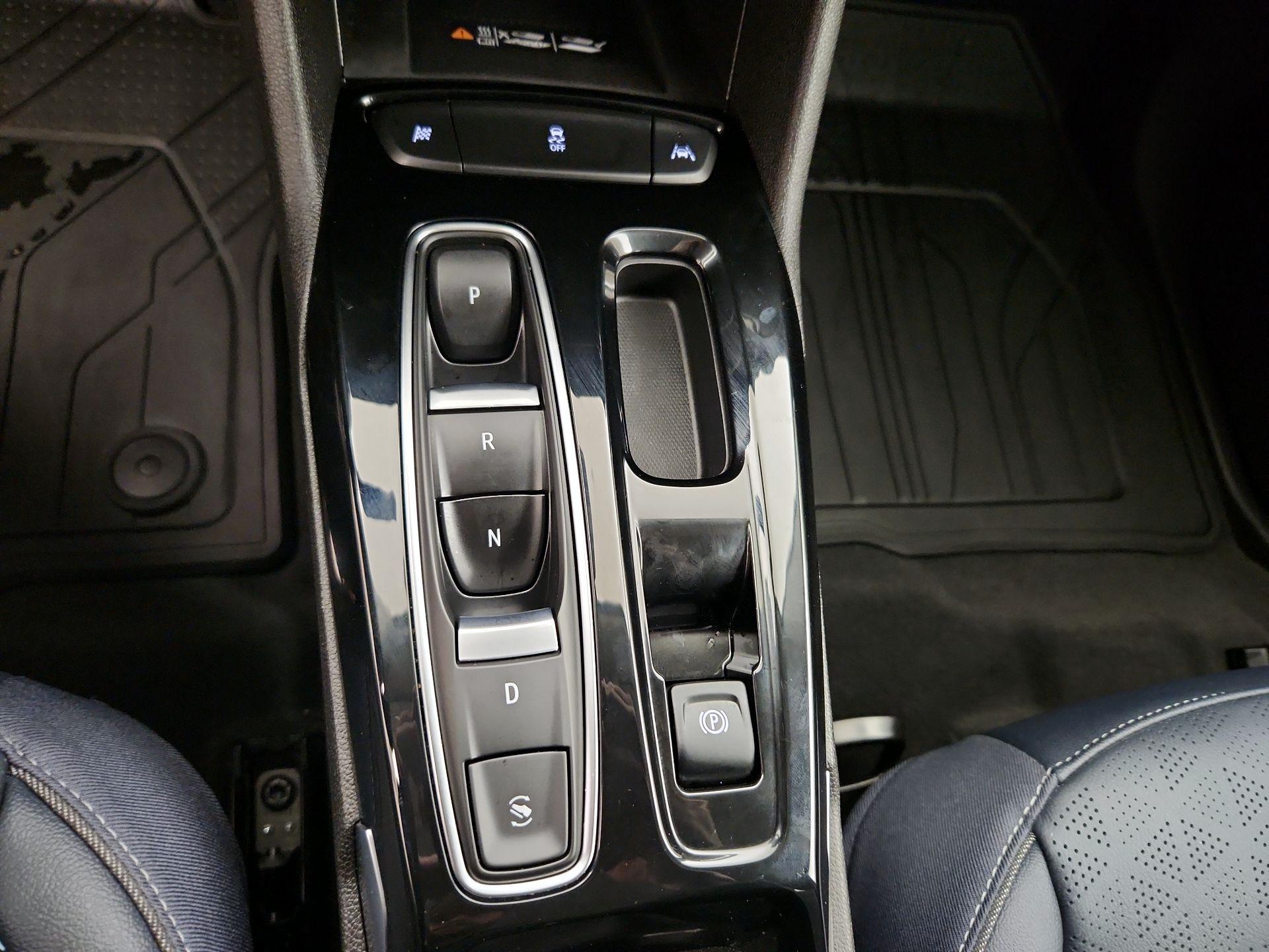 Thumbnail: 2023 Chevrolet Bolt EUV - 17