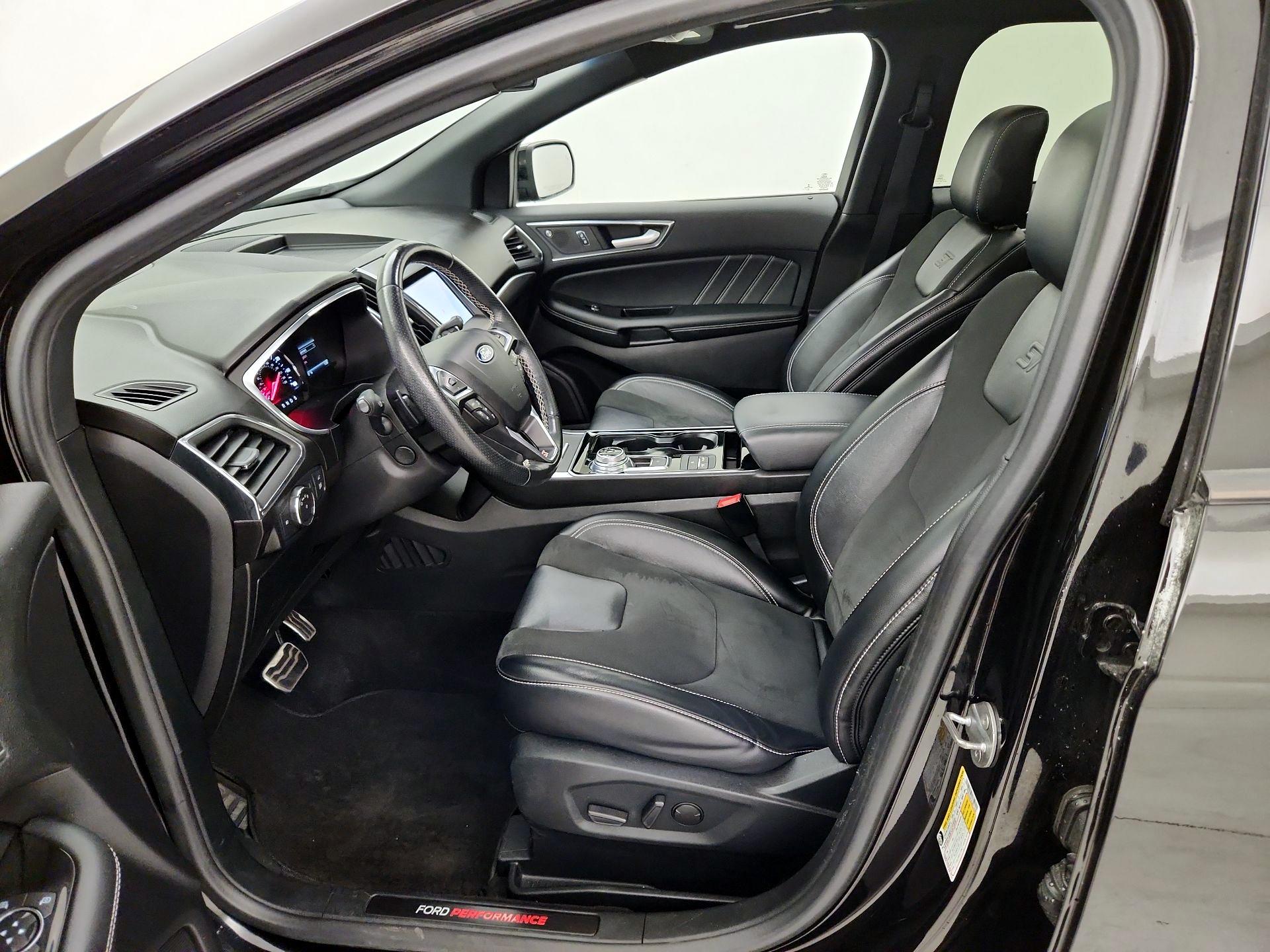 Thumbnail: 2020 Ford Edge - 11