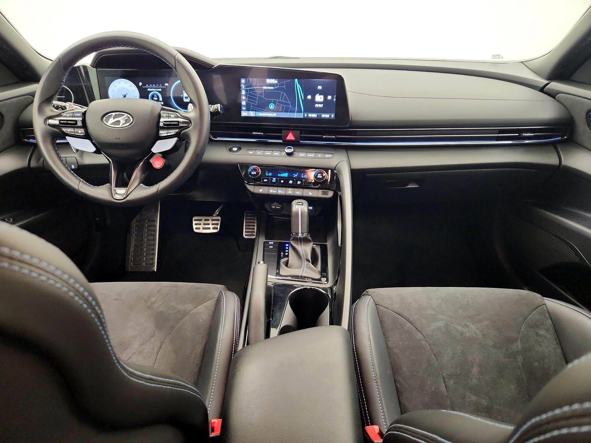 Thumbnail: 2023 Hyundai Elantra - 9