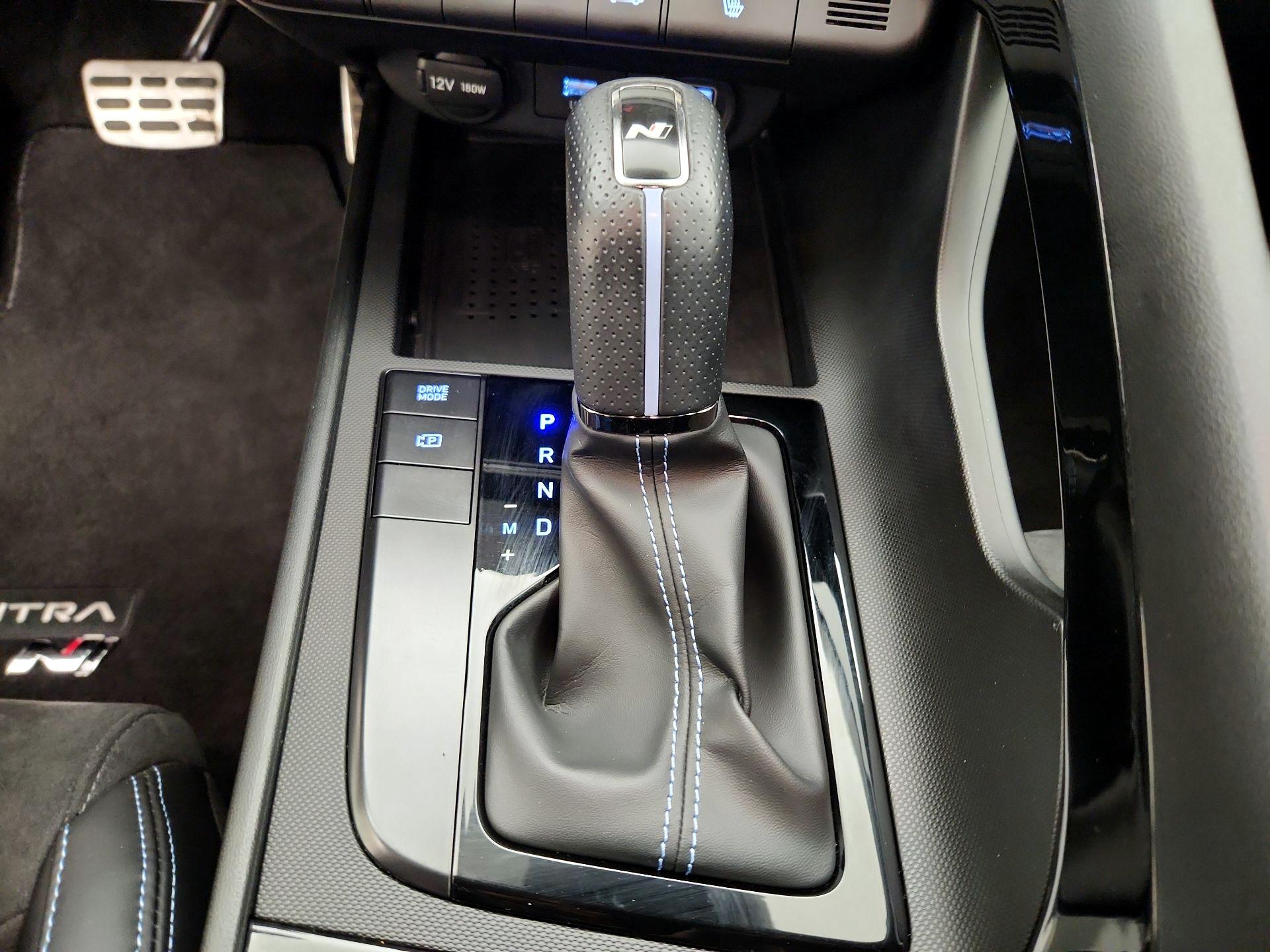 Thumbnail: 2023 Hyundai Elantra - 18
