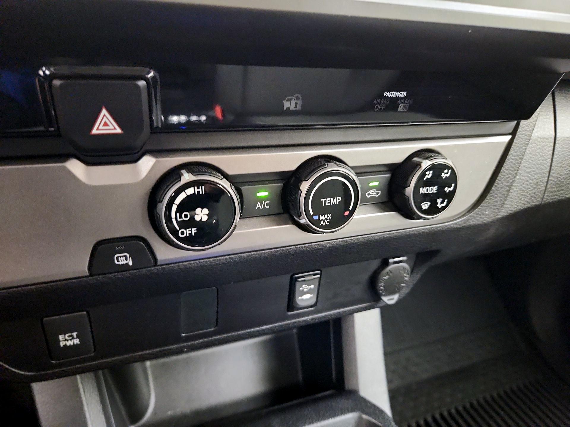 Thumbnail: 2017 Toyota Tacoma - 16