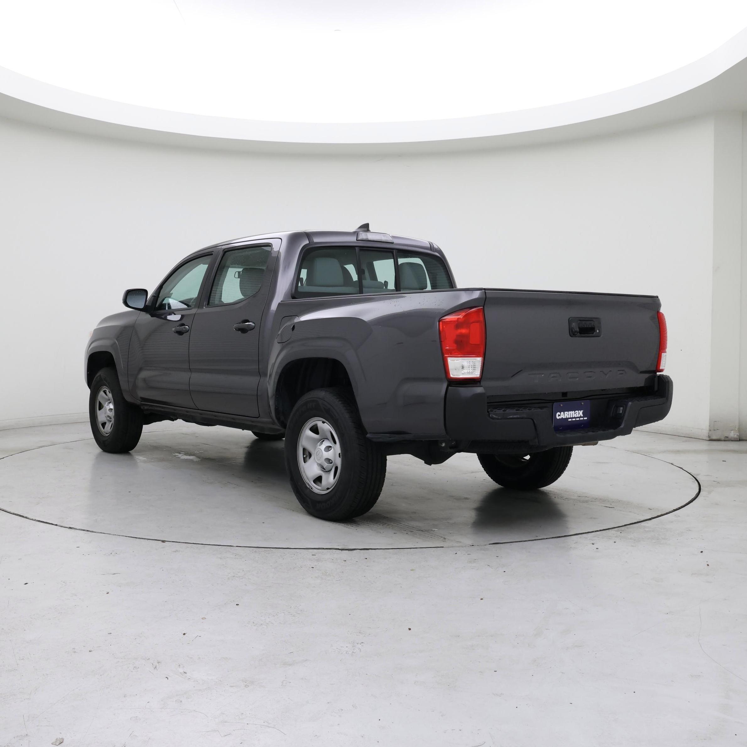 Thumbnail: 2017 Toyota Tacoma - 2