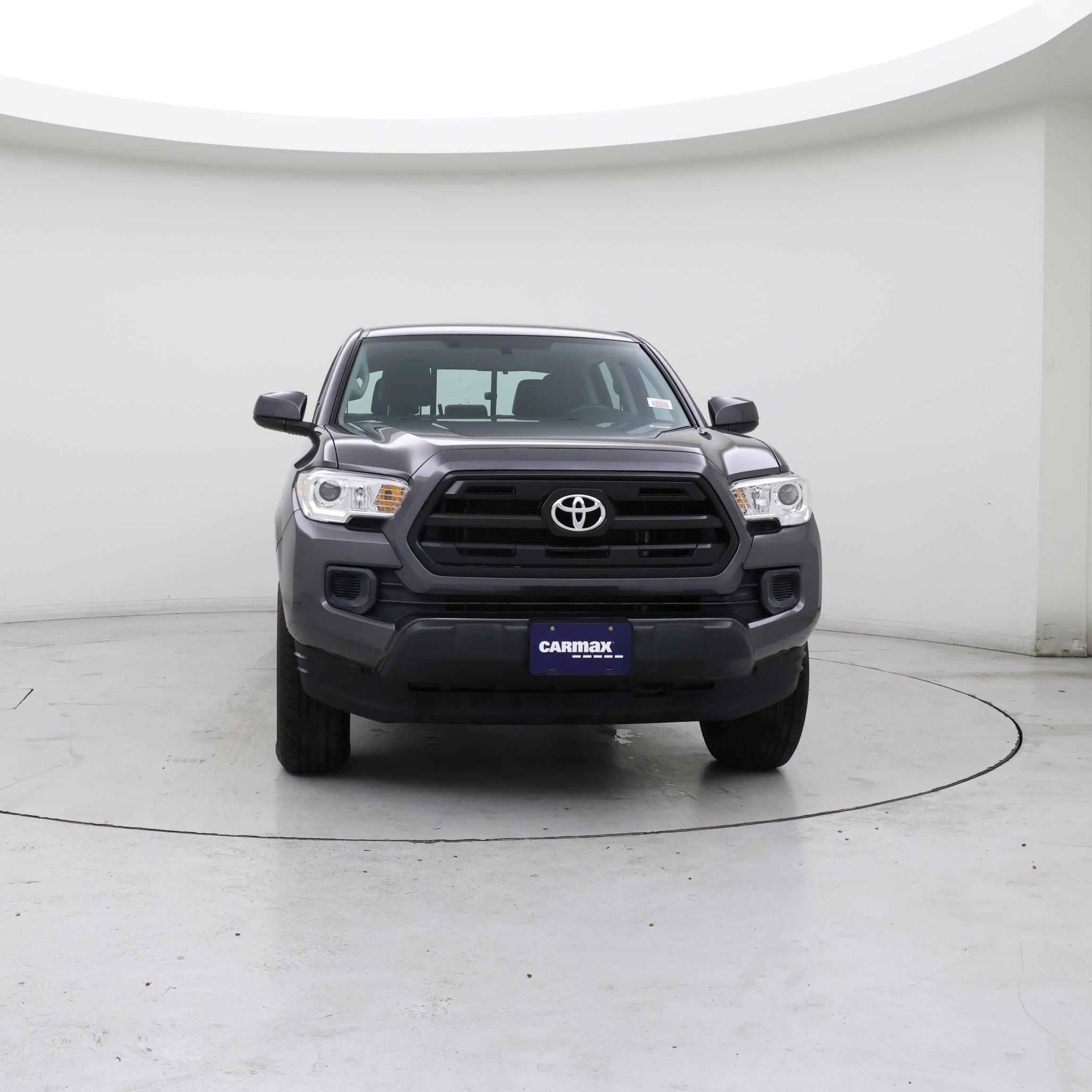 Thumbnail: 2017 Toyota Tacoma - 5