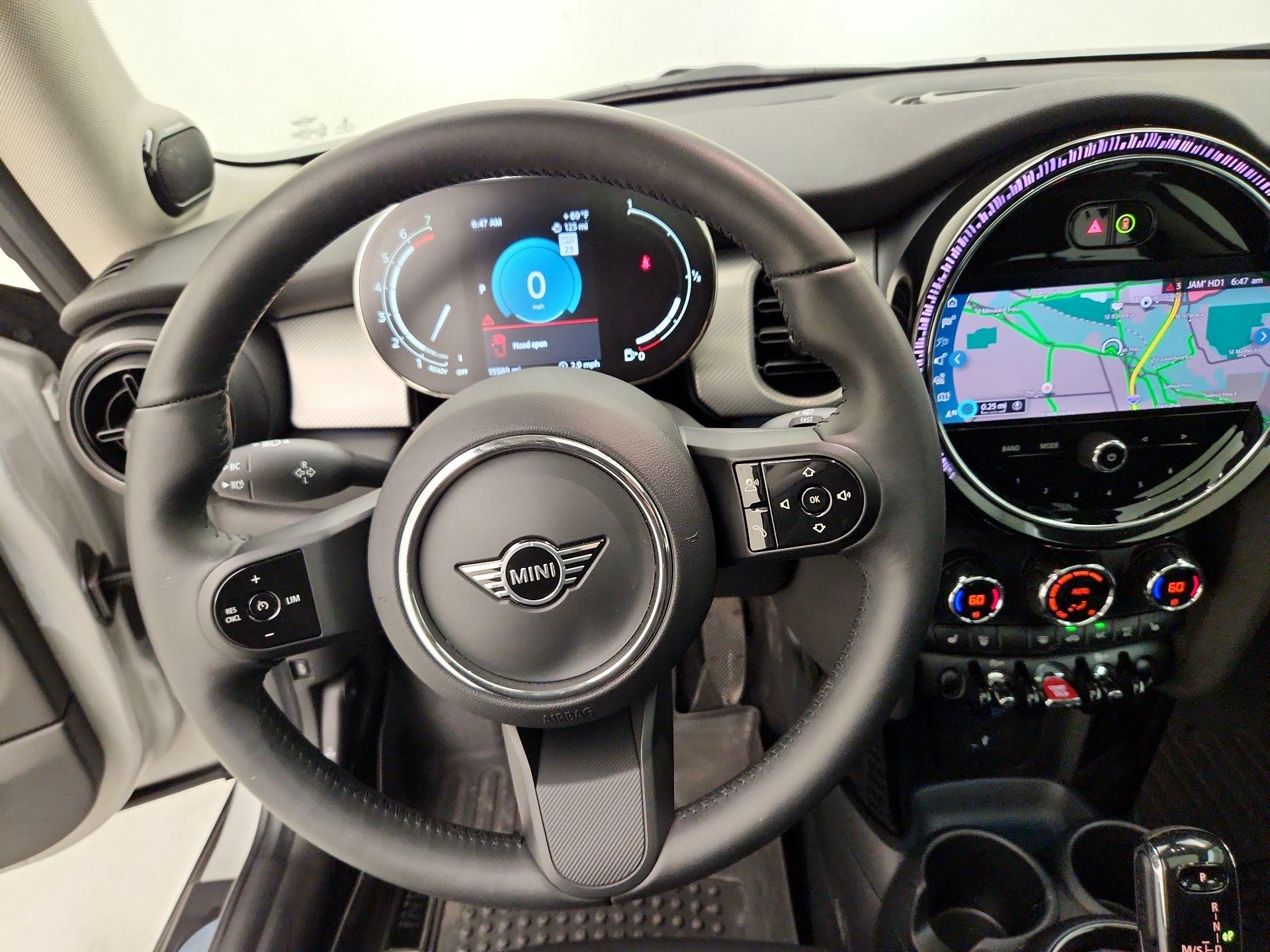 Thumbnail: 2023 MINI Cooper Hardtop - 10