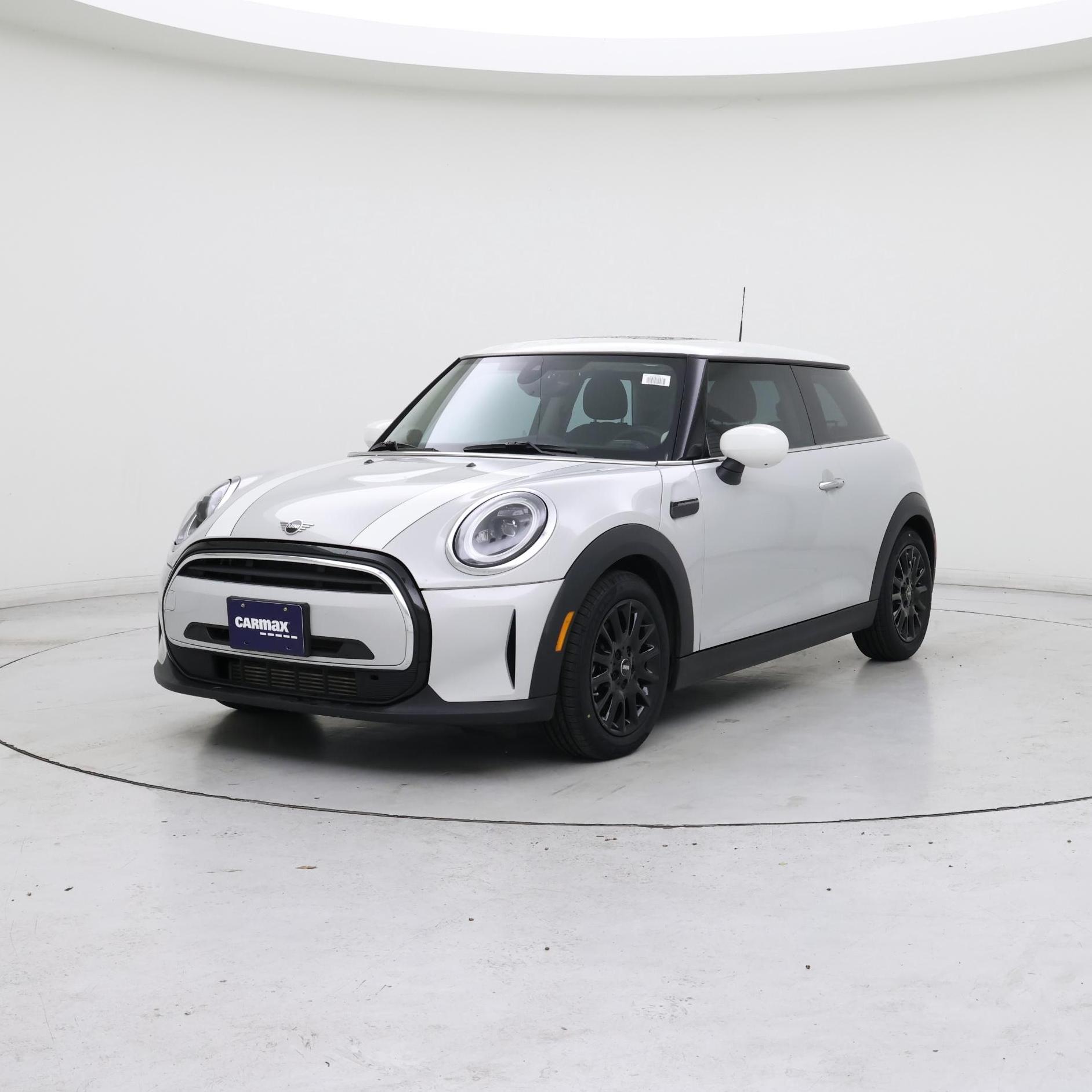 Thumbnail: 2023 MINI Cooper Hardtop - 4