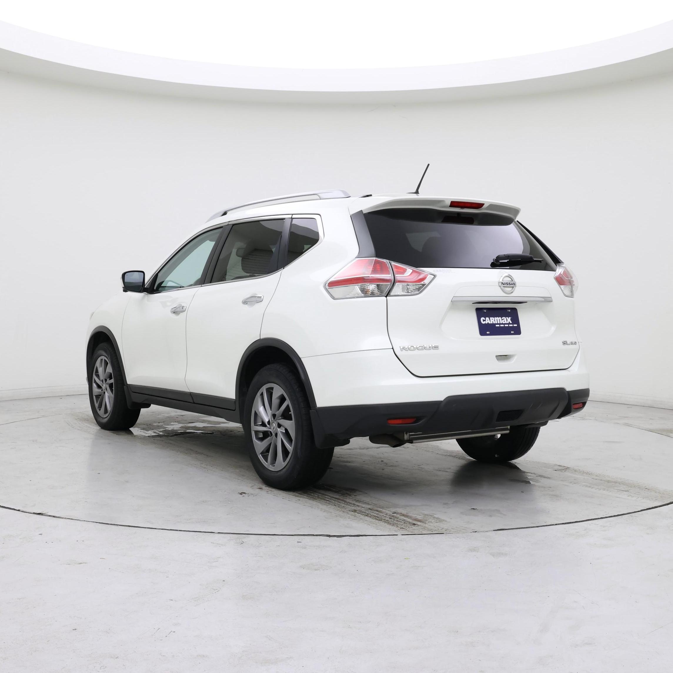 Thumbnail: 2015 Nissan Rogue - 2