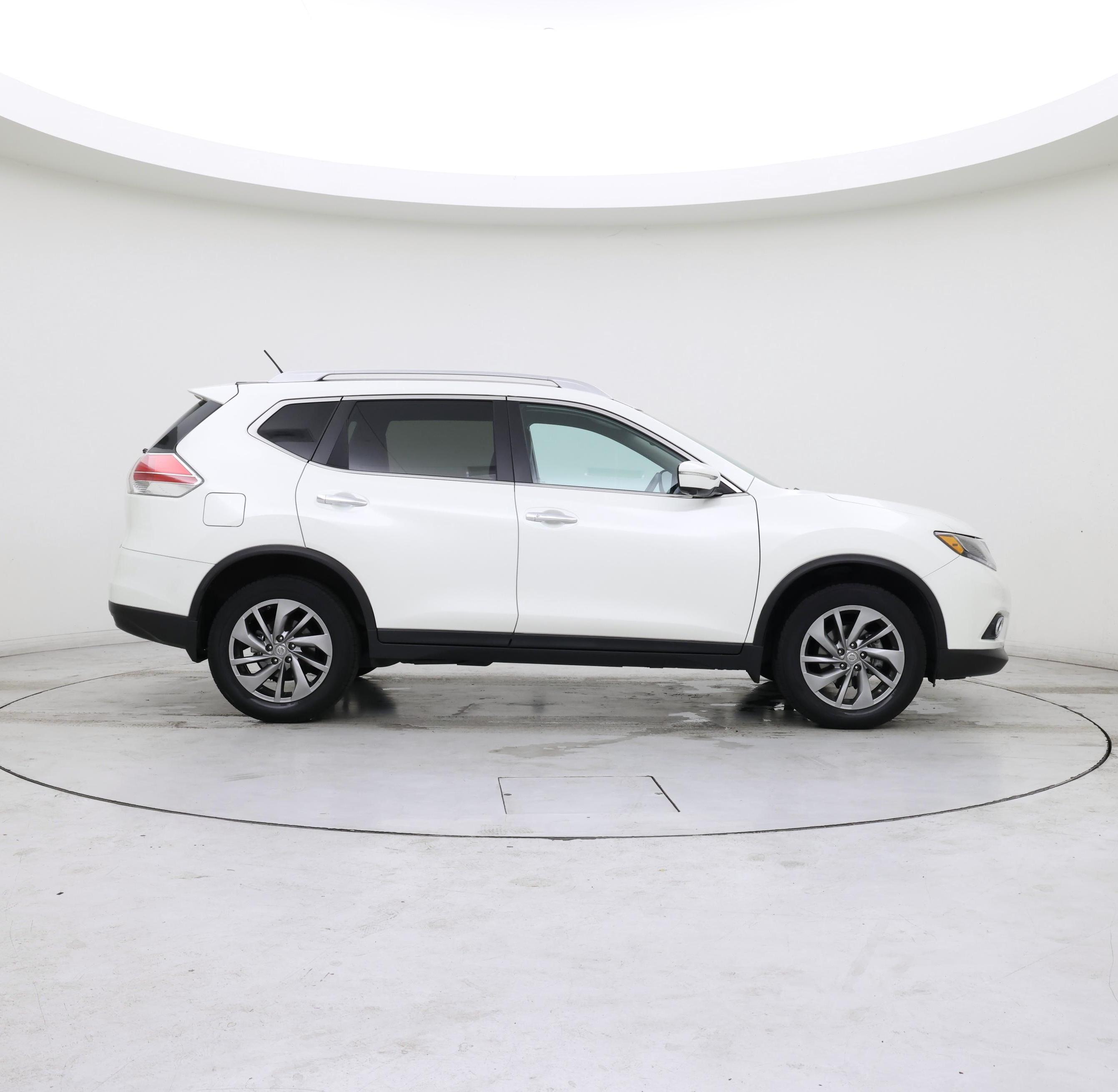 Thumbnail: 2015 Nissan Rogue - 7
