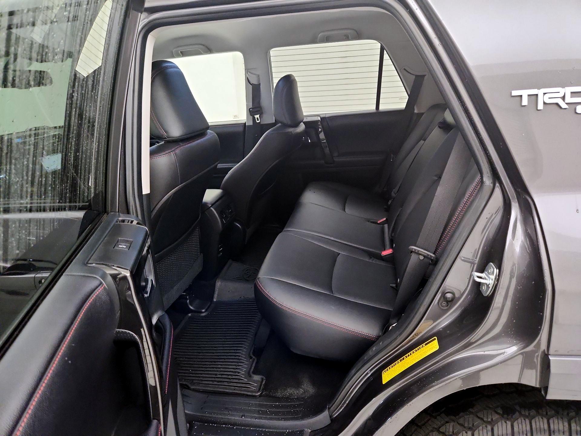 Thumbnail: 2018 Toyota 4Runner - 20
