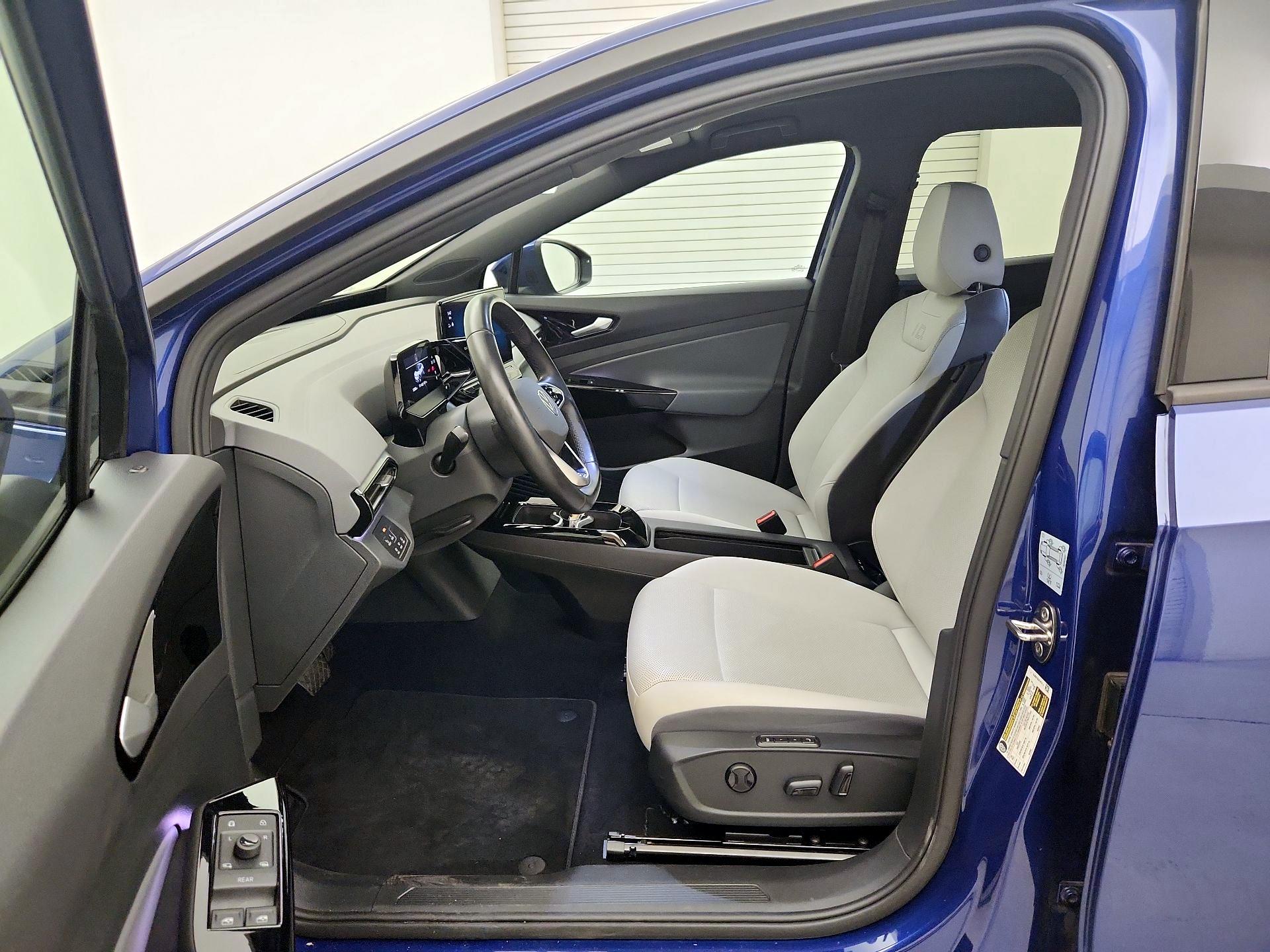 Thumbnail: 2022 Volkswagen ID.4 - 11