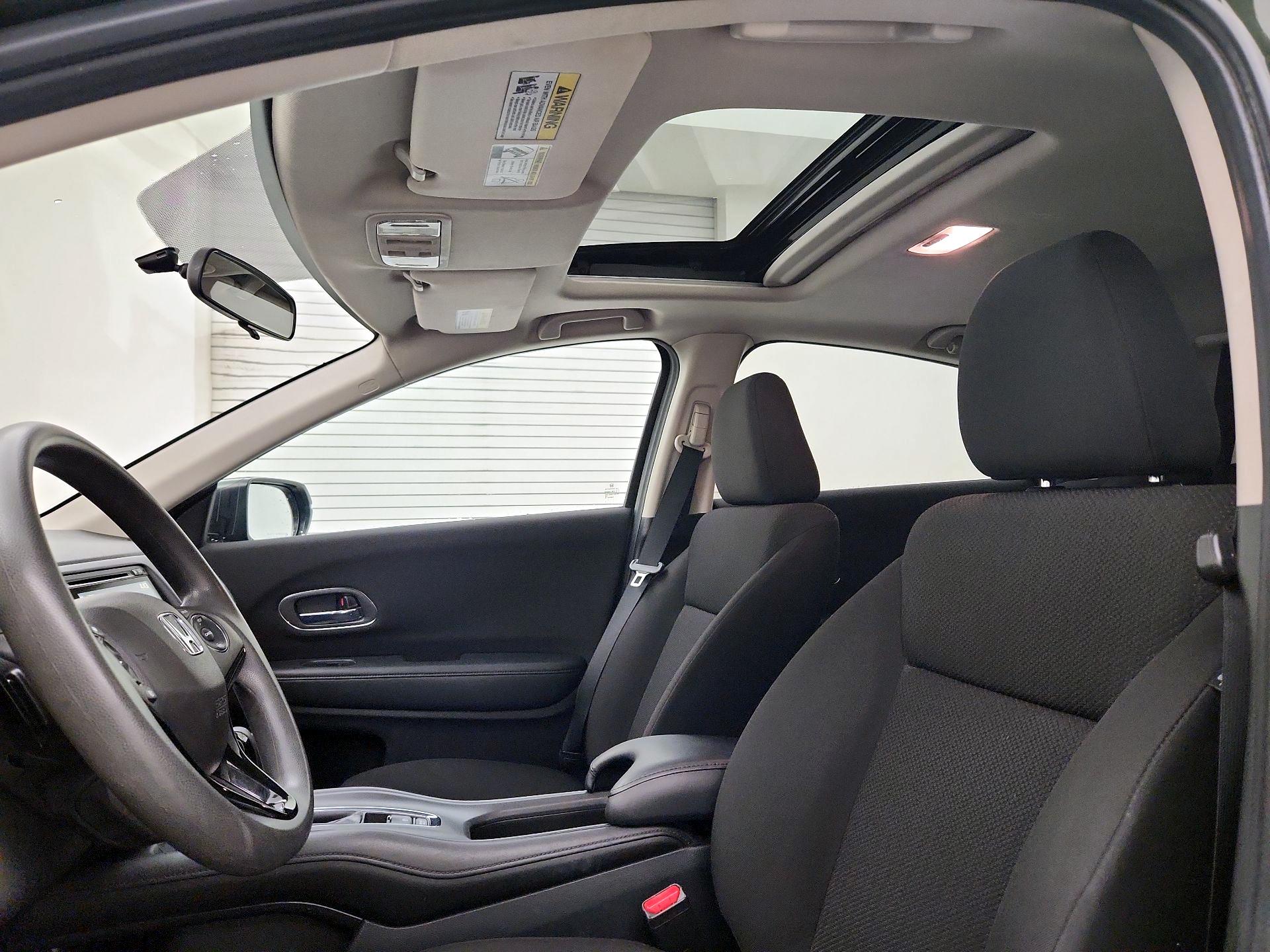 Thumbnail: 2016 Honda HR-V - 19