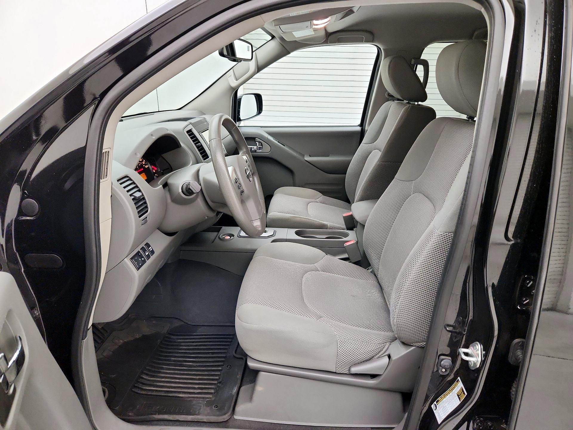Thumbnail: 2021 Nissan Frontier - 11