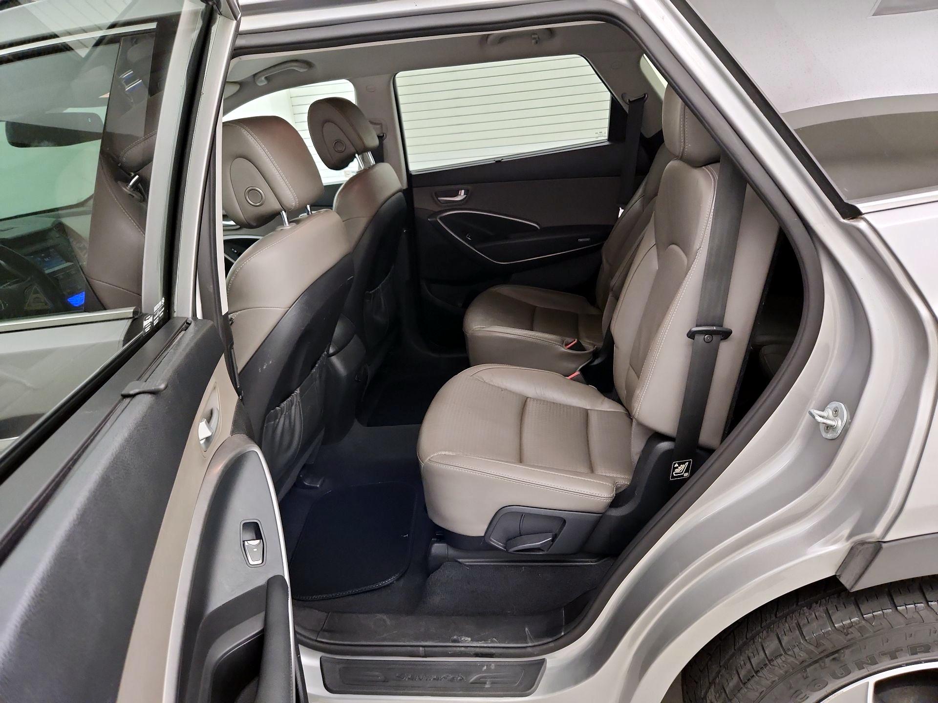 Thumbnail: 2014 Hyundai Santa Fe - 19