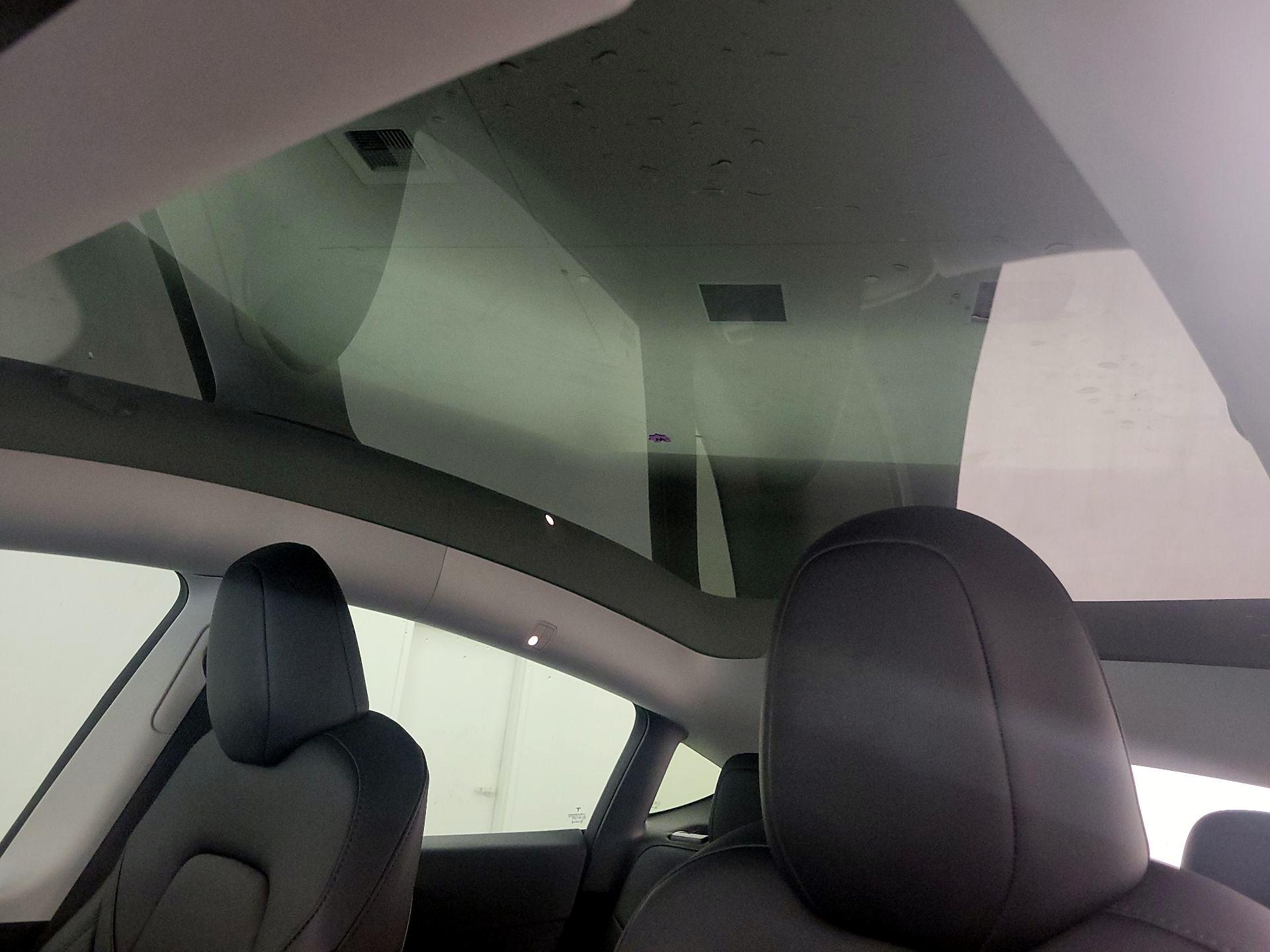 Thumbnail: 2023 Tesla Model Y - 18