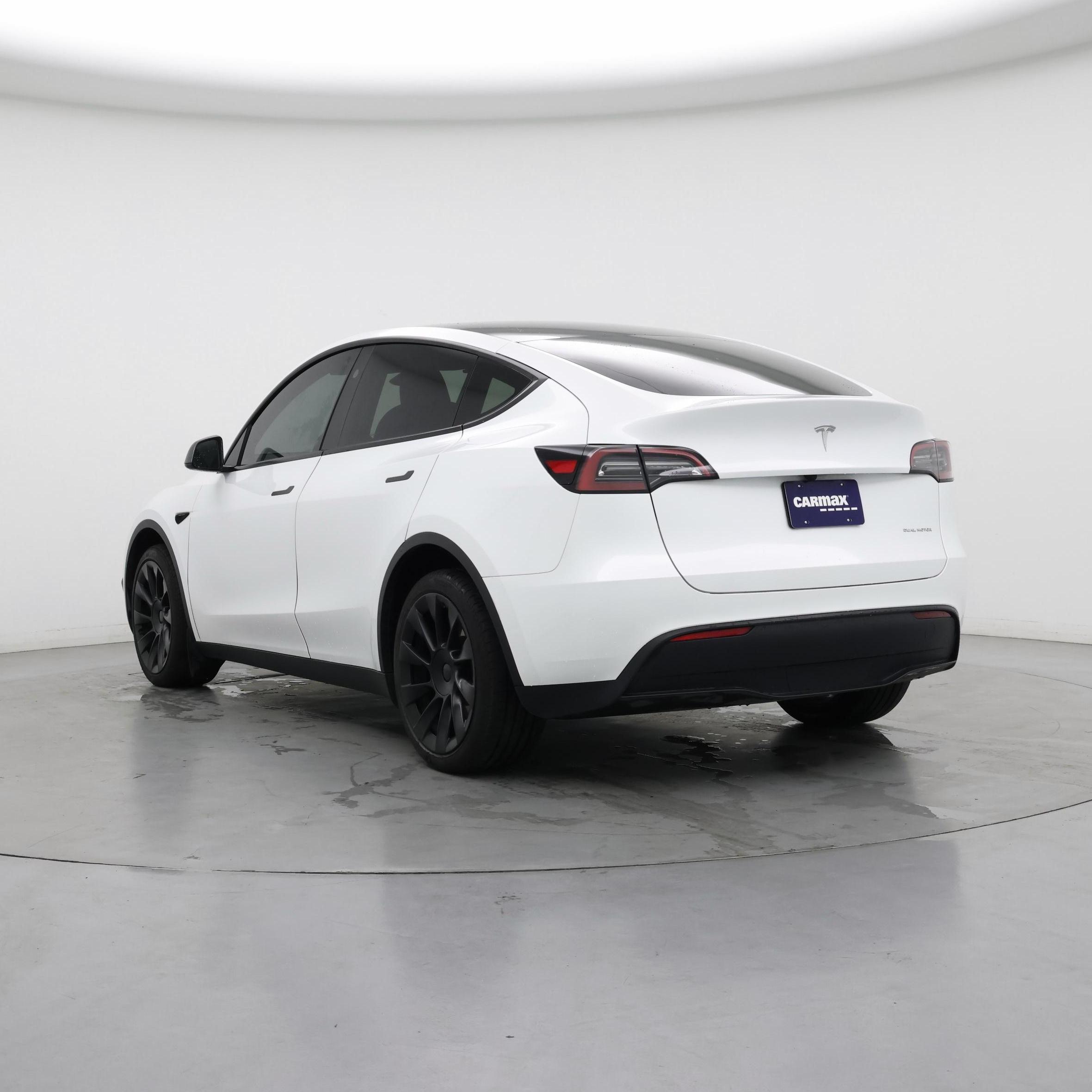 Thumbnail: 2023 Tesla Model Y - 2