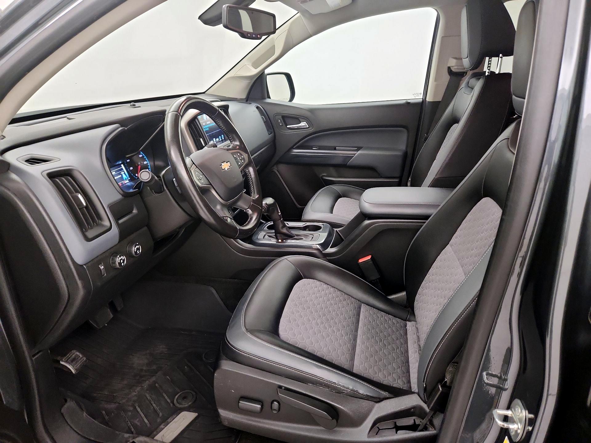 Thumbnail: 2017 Chevrolet Colorado - 11