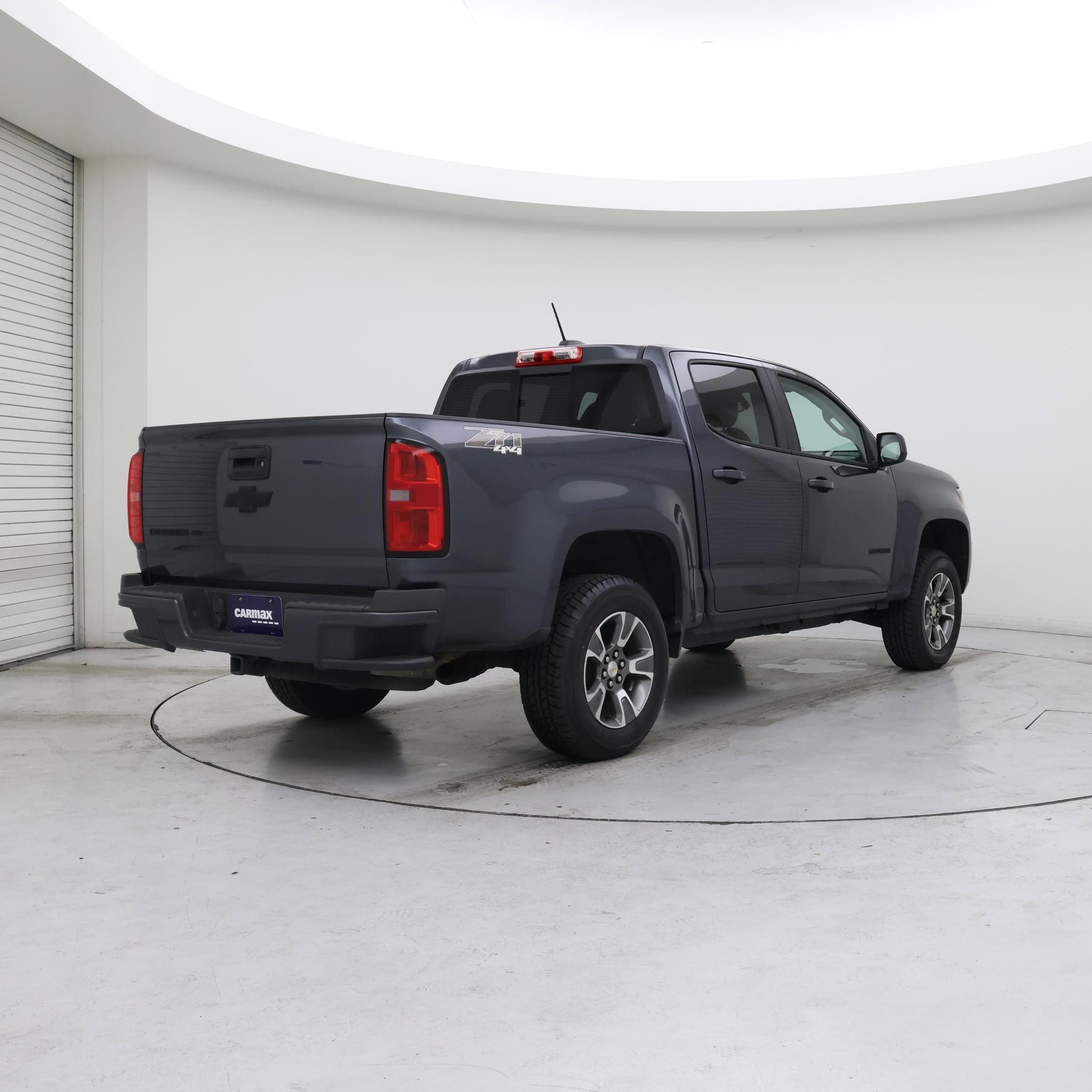 Thumbnail: 2017 Chevrolet Colorado - 8