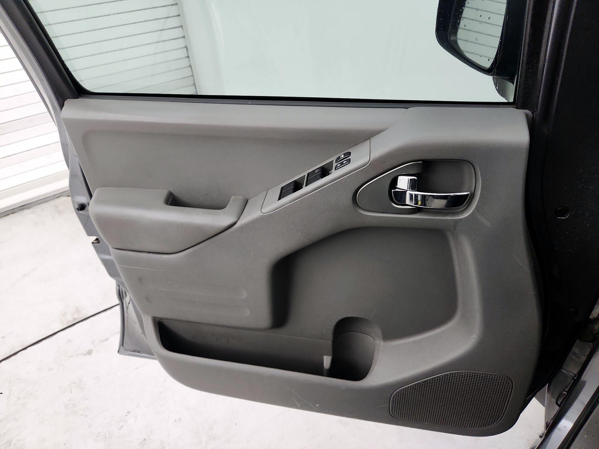 Thumbnail: 2016 Nissan Frontier - 12
