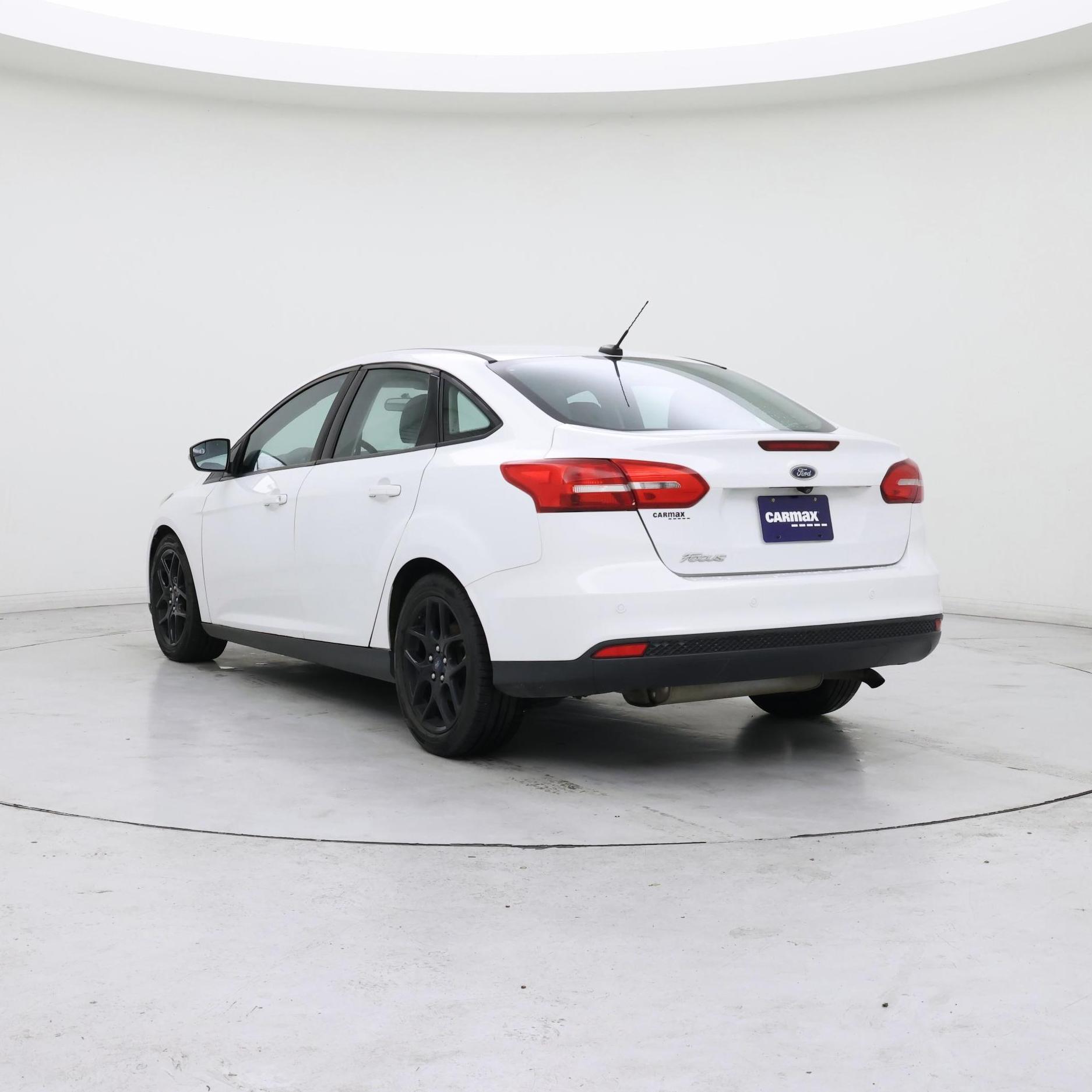 Thumbnail: 2016 Ford Focus - 2