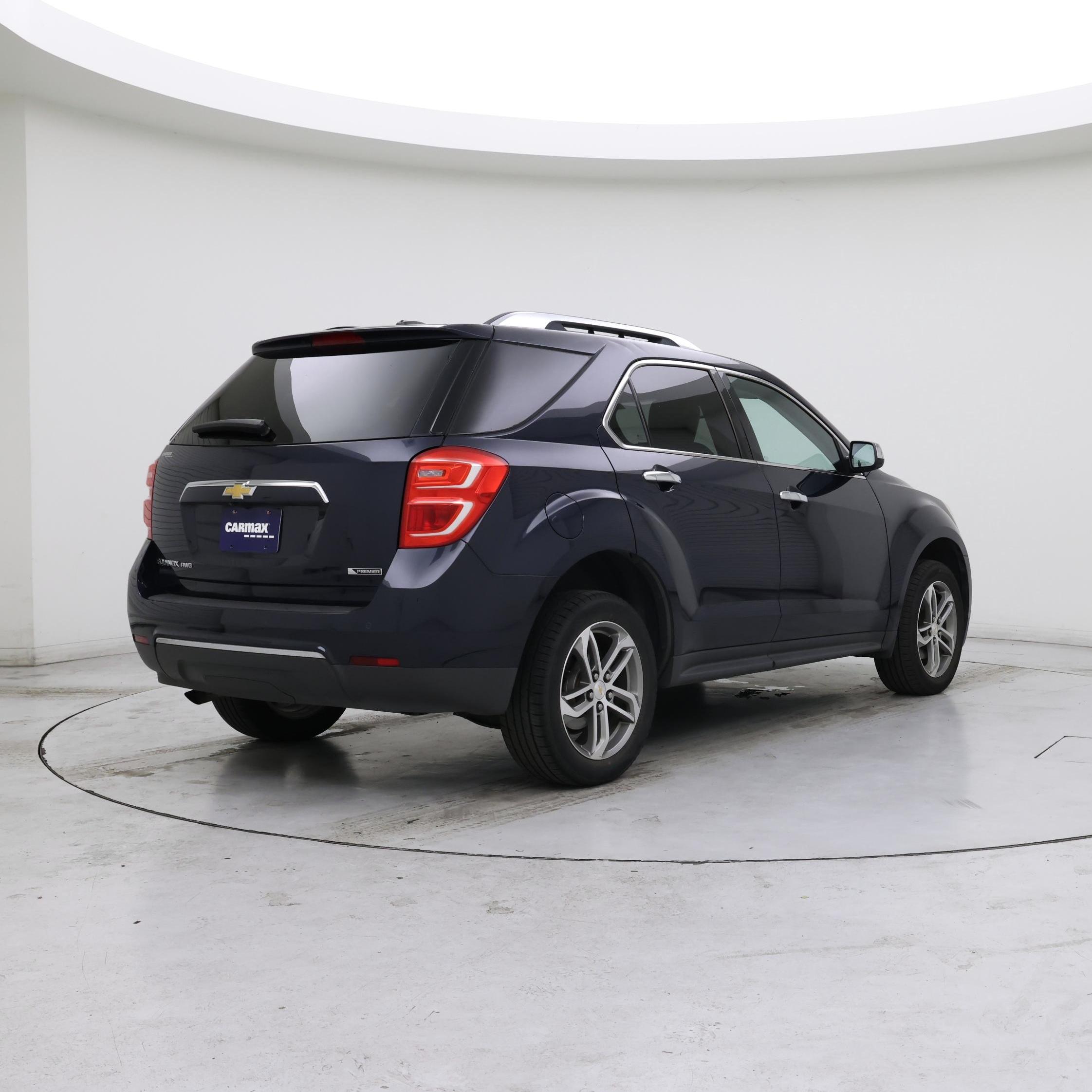 Thumbnail: 2017 Chevrolet Equinox - 8