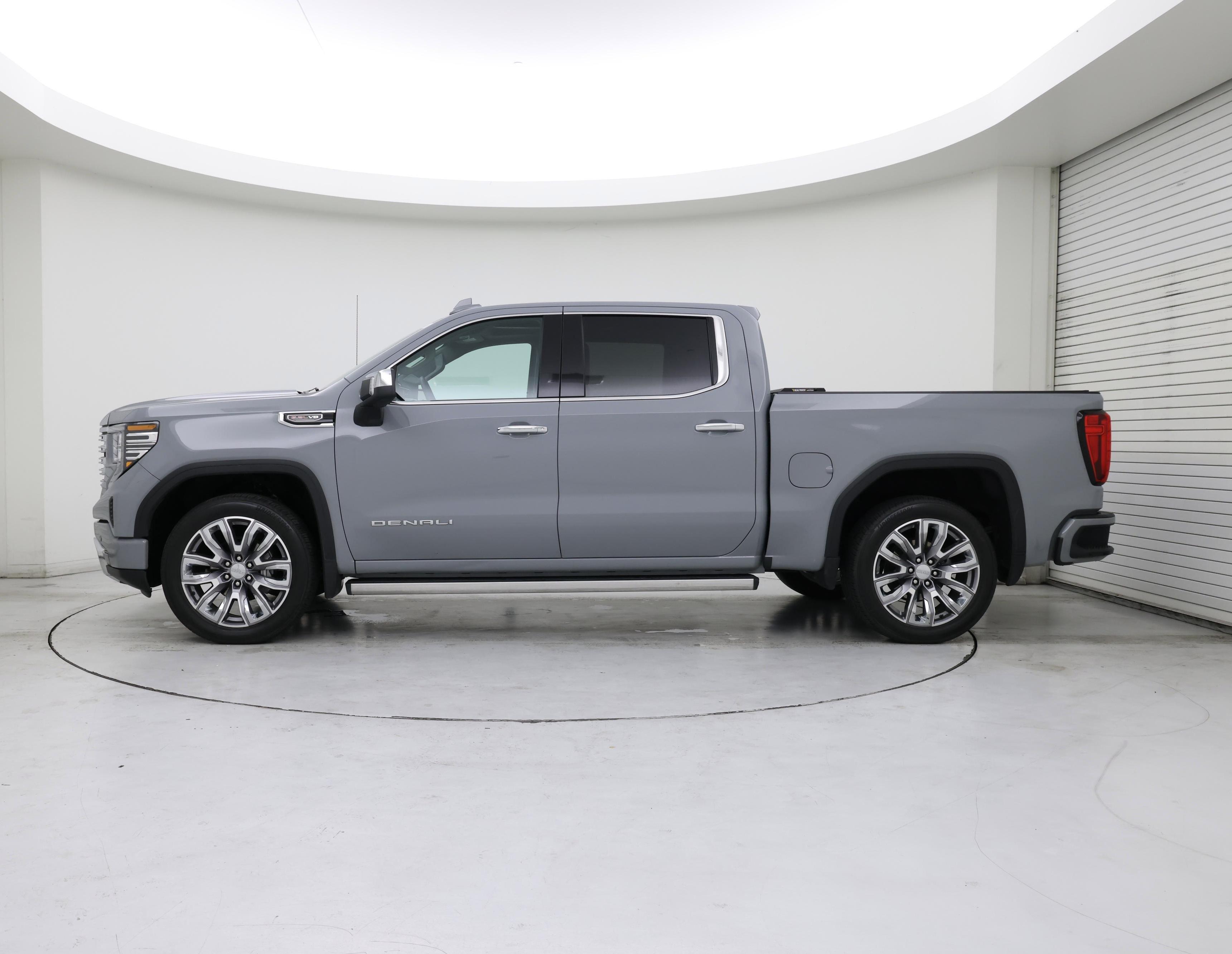 Thumbnail: 2025 GMC Sierra 1500 - 3
