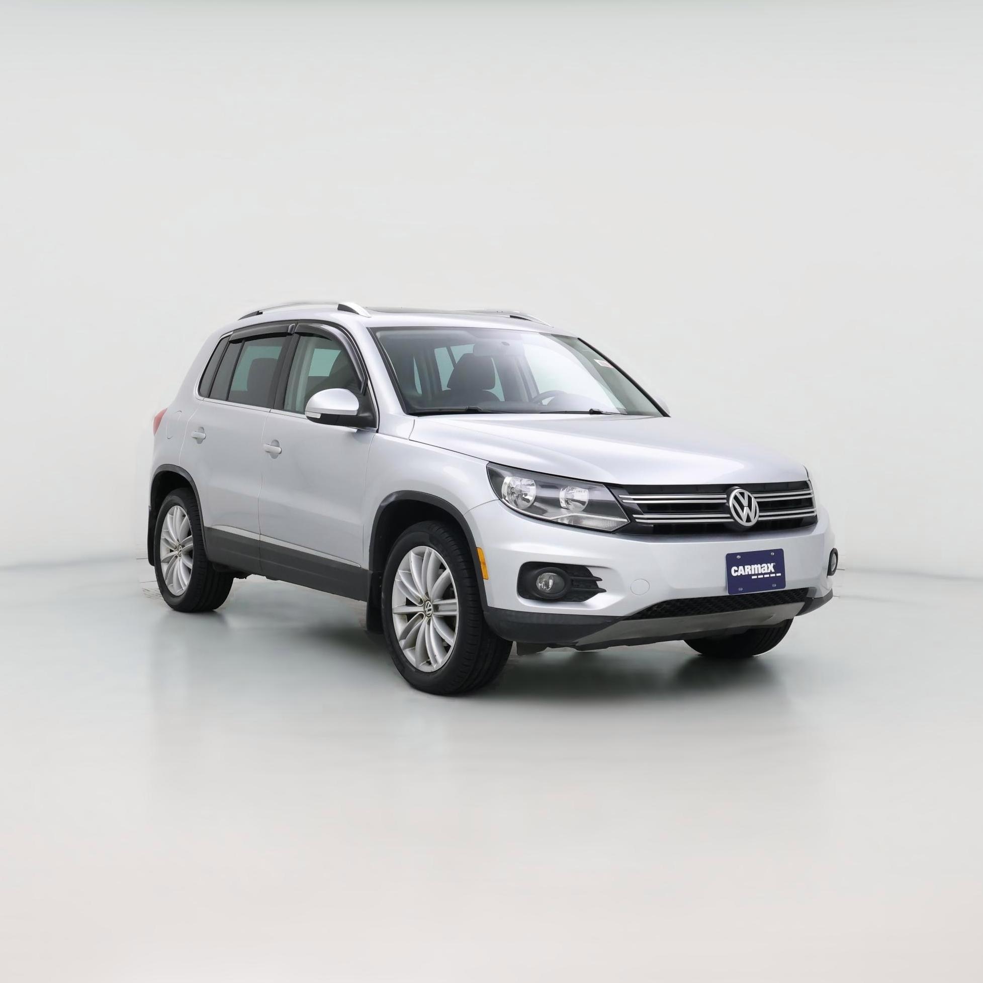 Thumbnail: 2015 Volkswagen Tiguan - 1