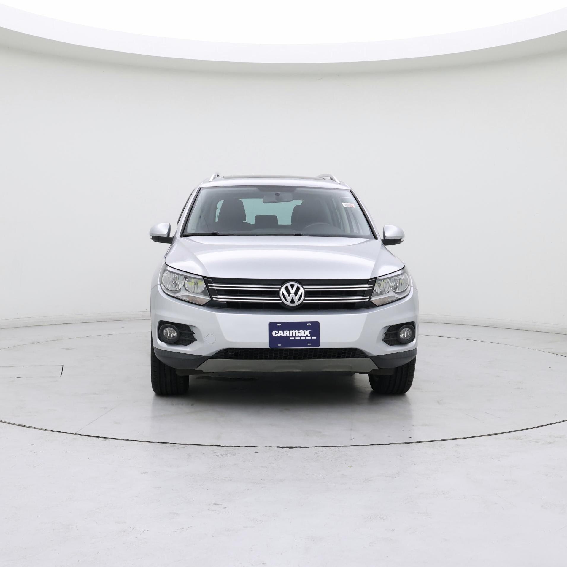 Thumbnail: 2015 Volkswagen Tiguan - 5