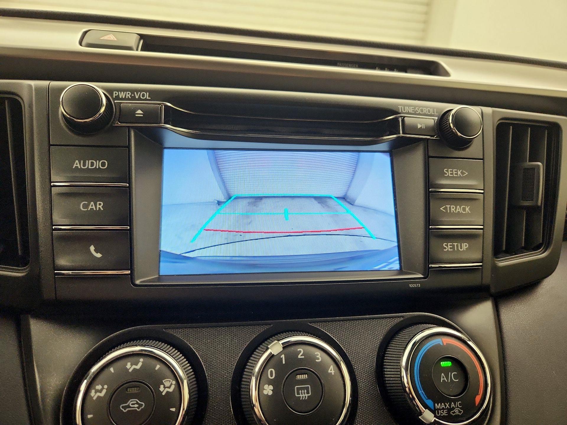 Thumbnail: 2017 Toyota RAV4 - 14