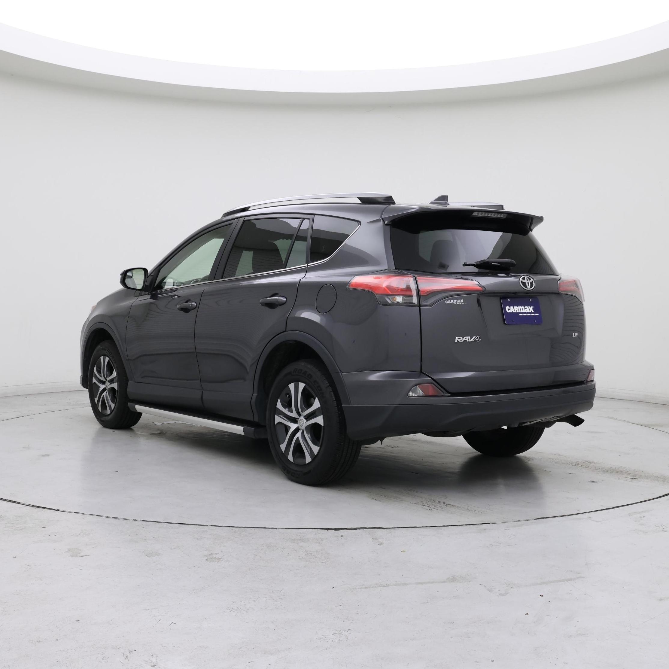 Thumbnail: 2017 Toyota RAV4 - 2