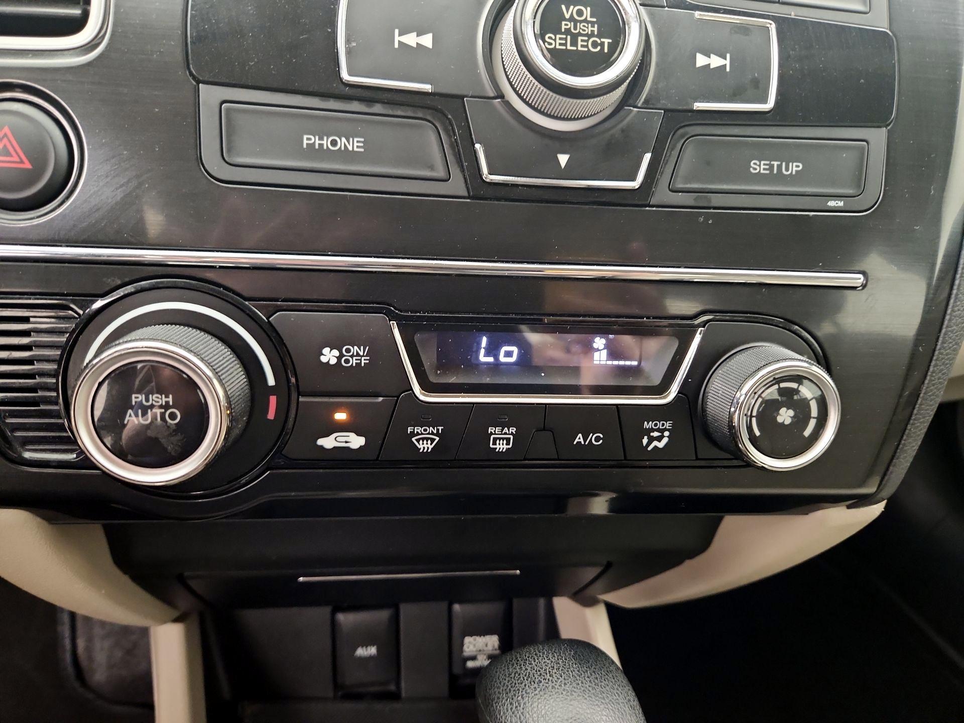 Thumbnail: 2013 Honda Civic - 16