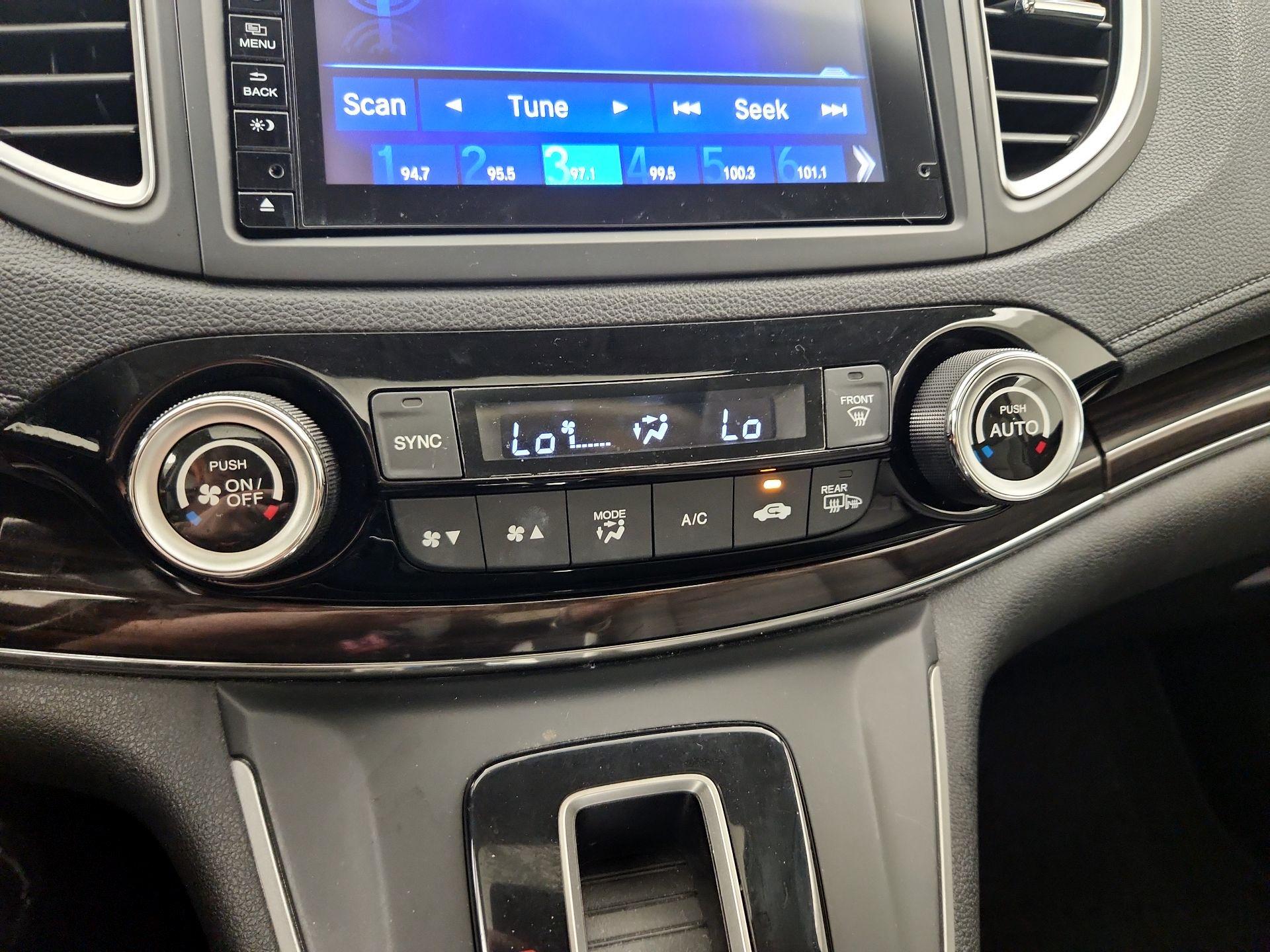Thumbnail: 2015 Honda CR-V - 16