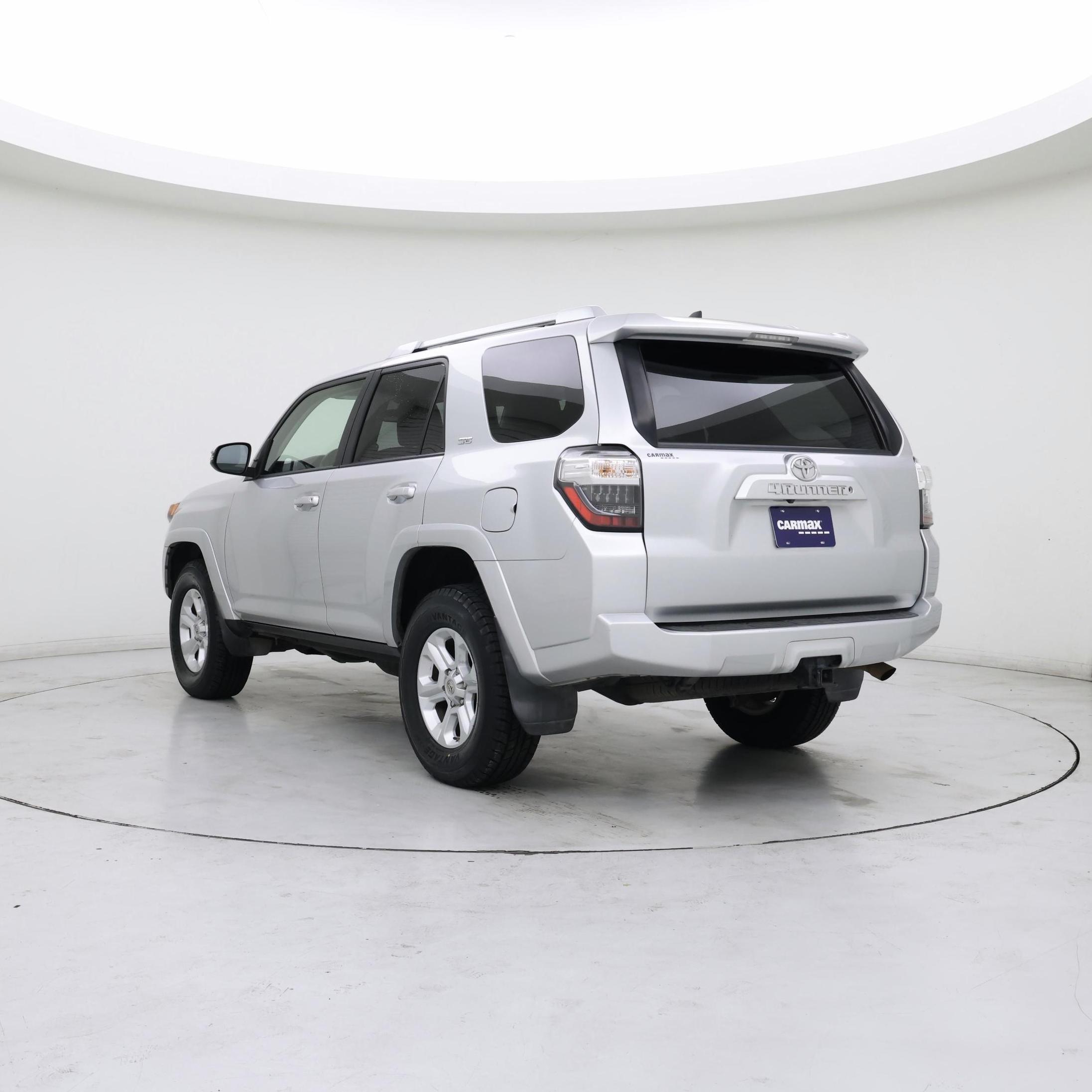 Thumbnail: 2016 Toyota 4Runner - 2