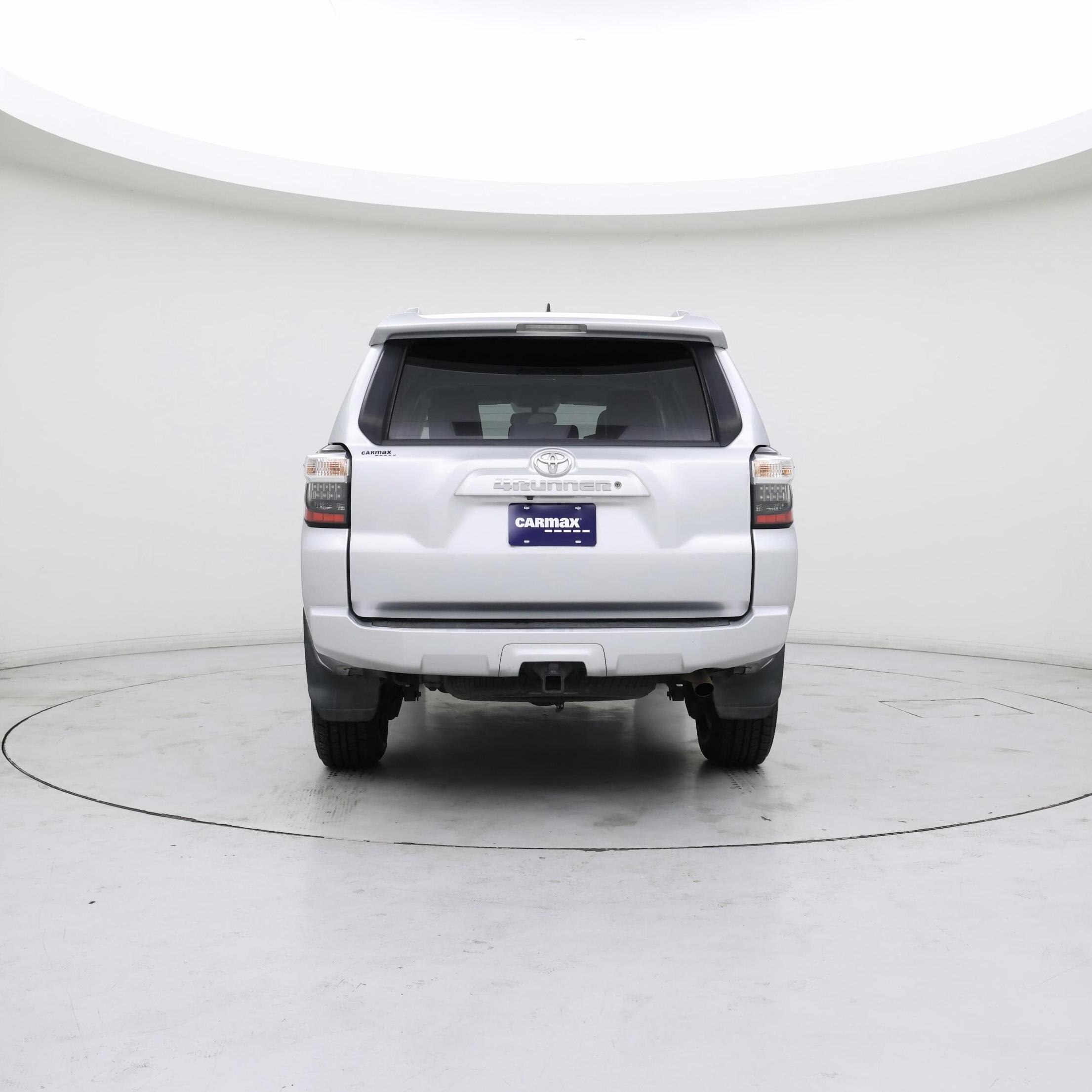 Thumbnail: 2016 Toyota 4Runner - 6