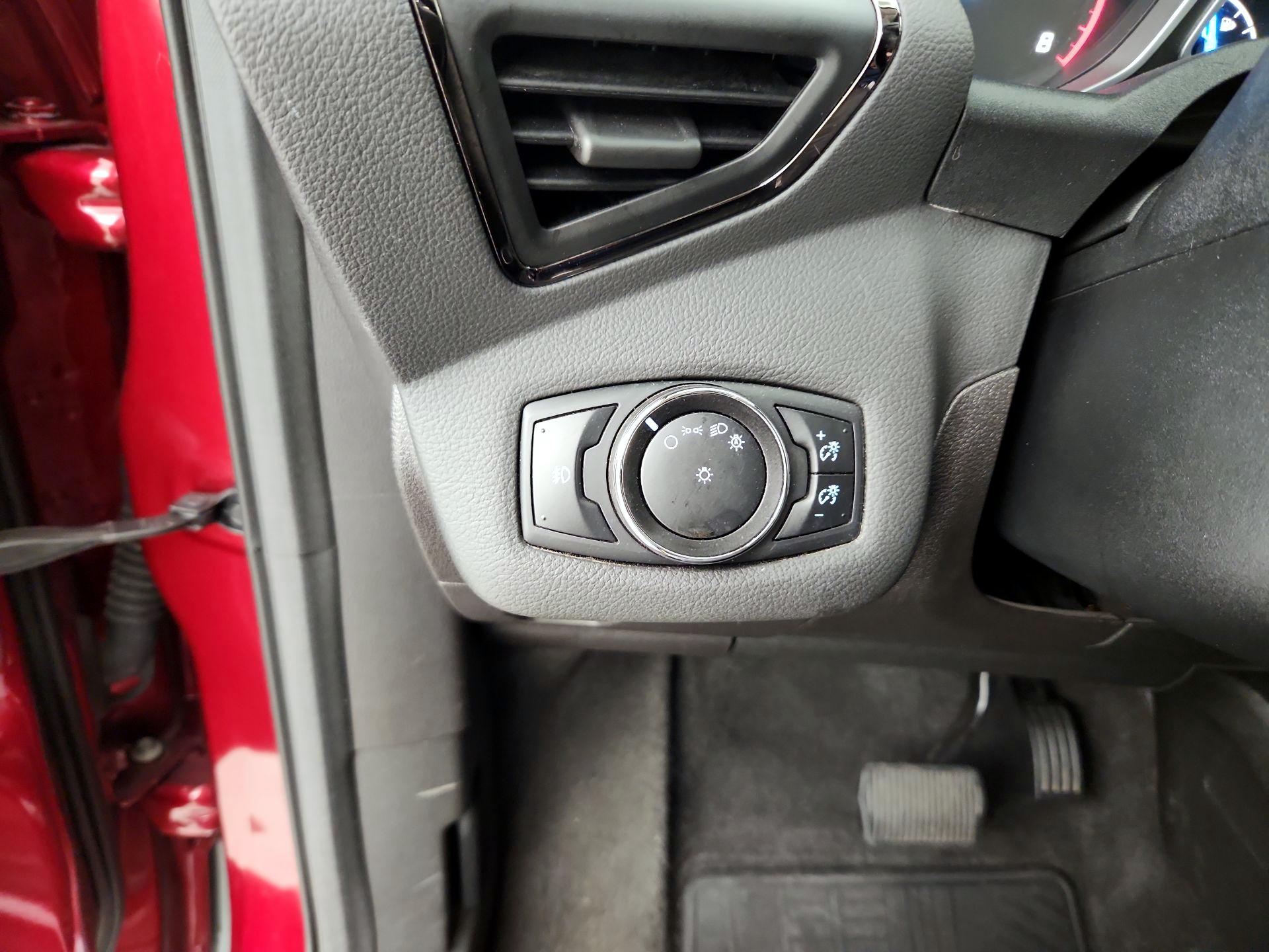 Thumbnail: 2014 Ford Escape - 13