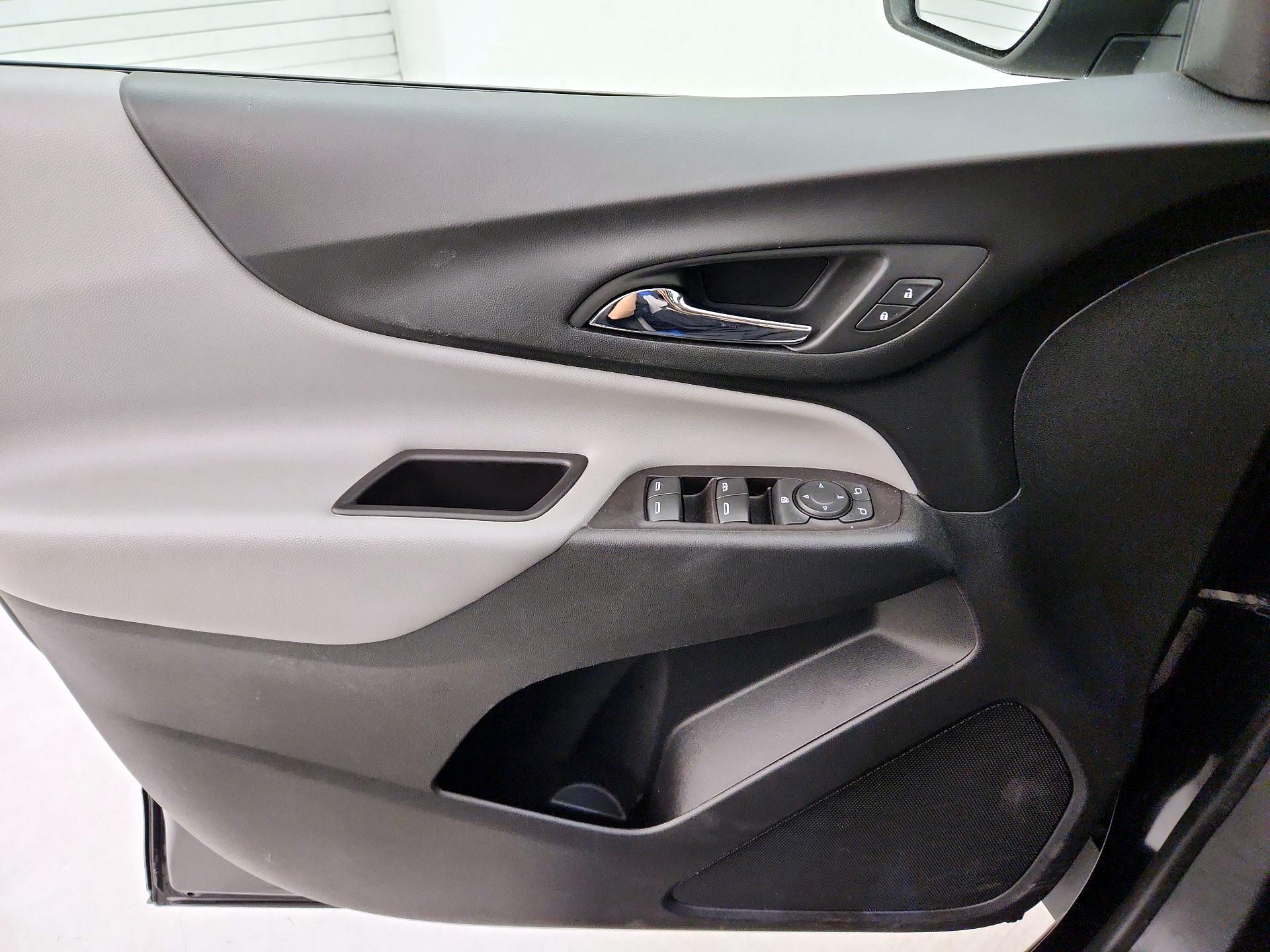Thumbnail: 2020 Chevrolet Equinox - 12