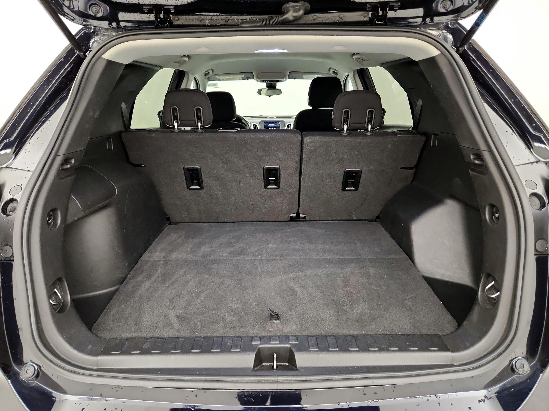 Thumbnail: 2020 Chevrolet Equinox - 20