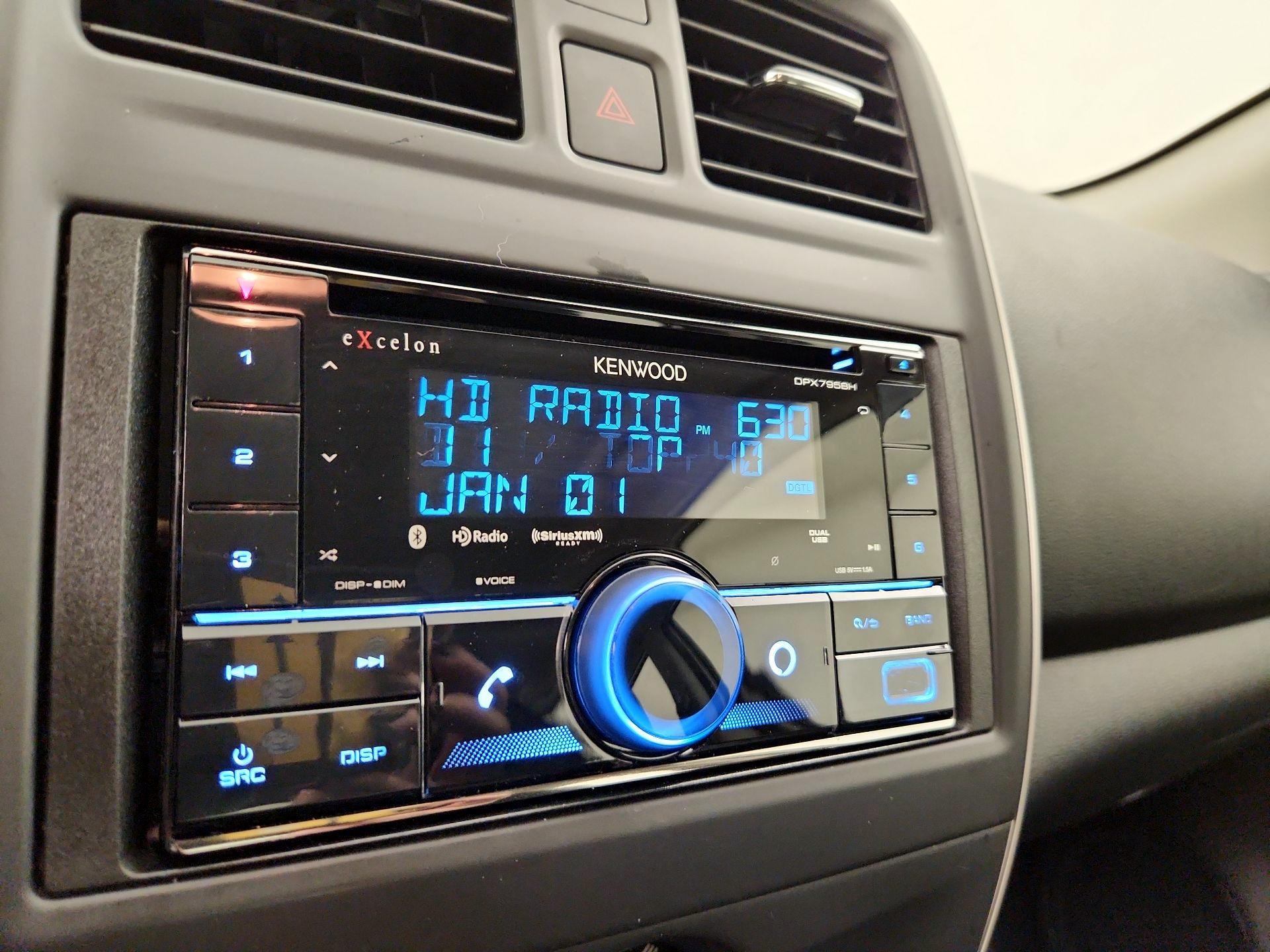 Thumbnail: 2015 Nissan Versa - 14