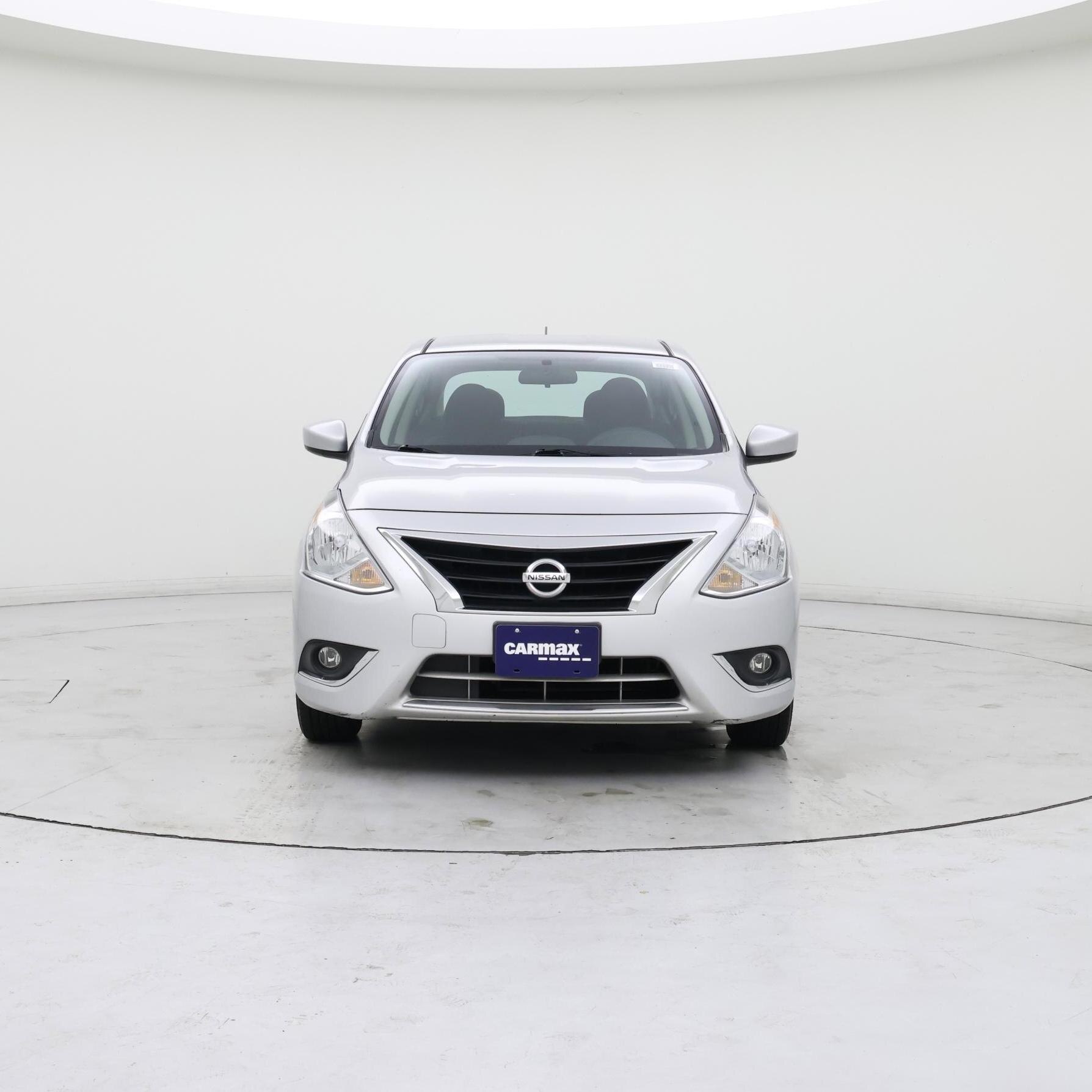 Thumbnail: 2015 Nissan Versa - 5