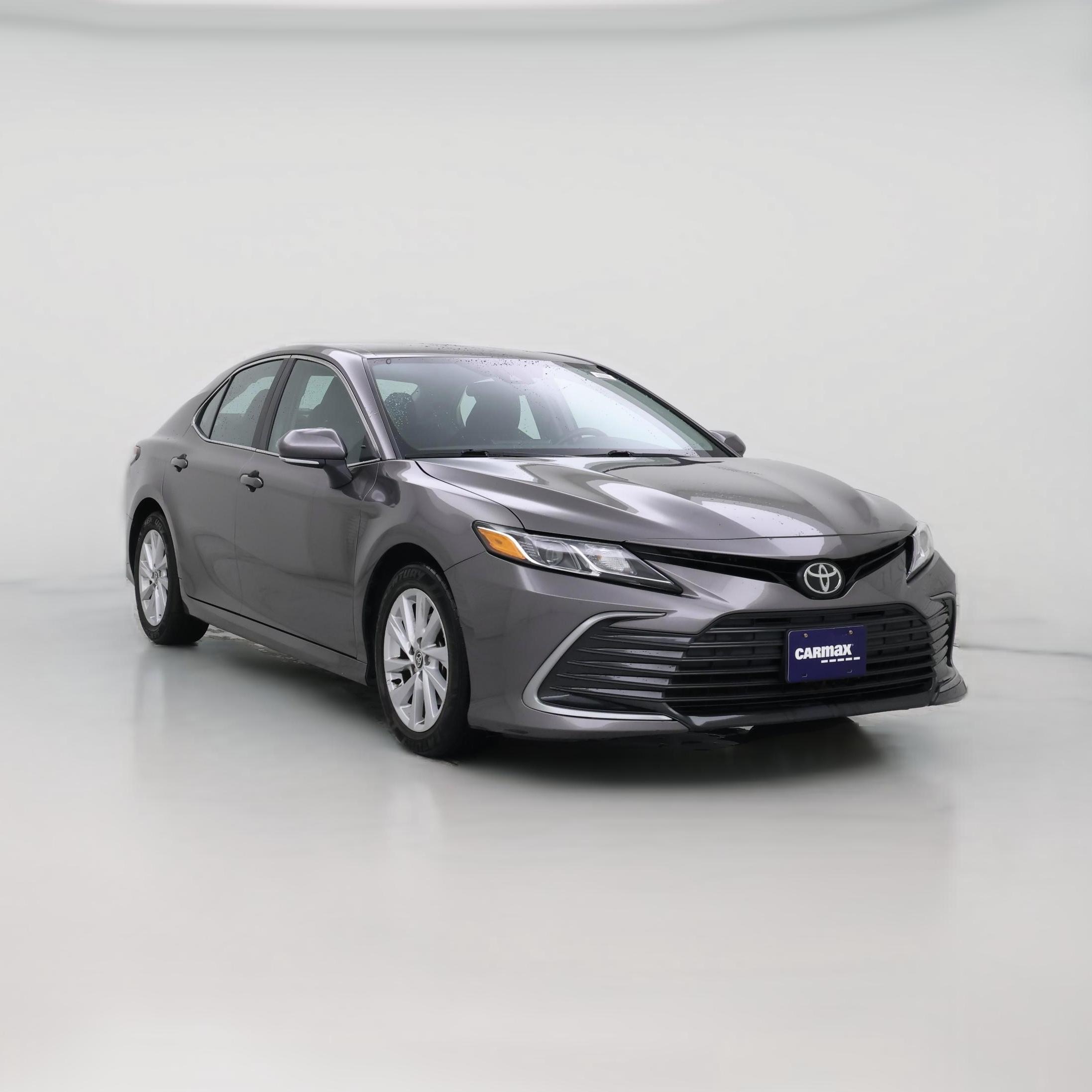 Thumbnail: 2021 Toyota Camry - 1