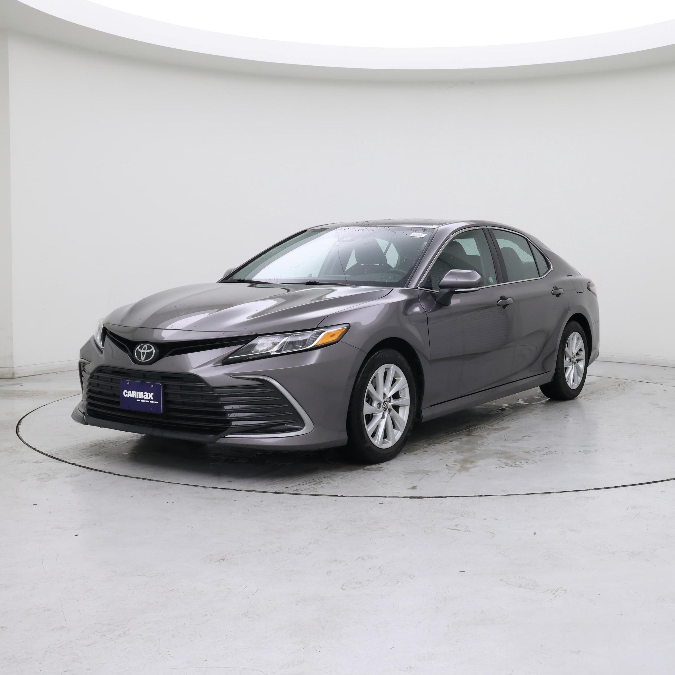 Thumbnail: 2021 Toyota Camry - 4