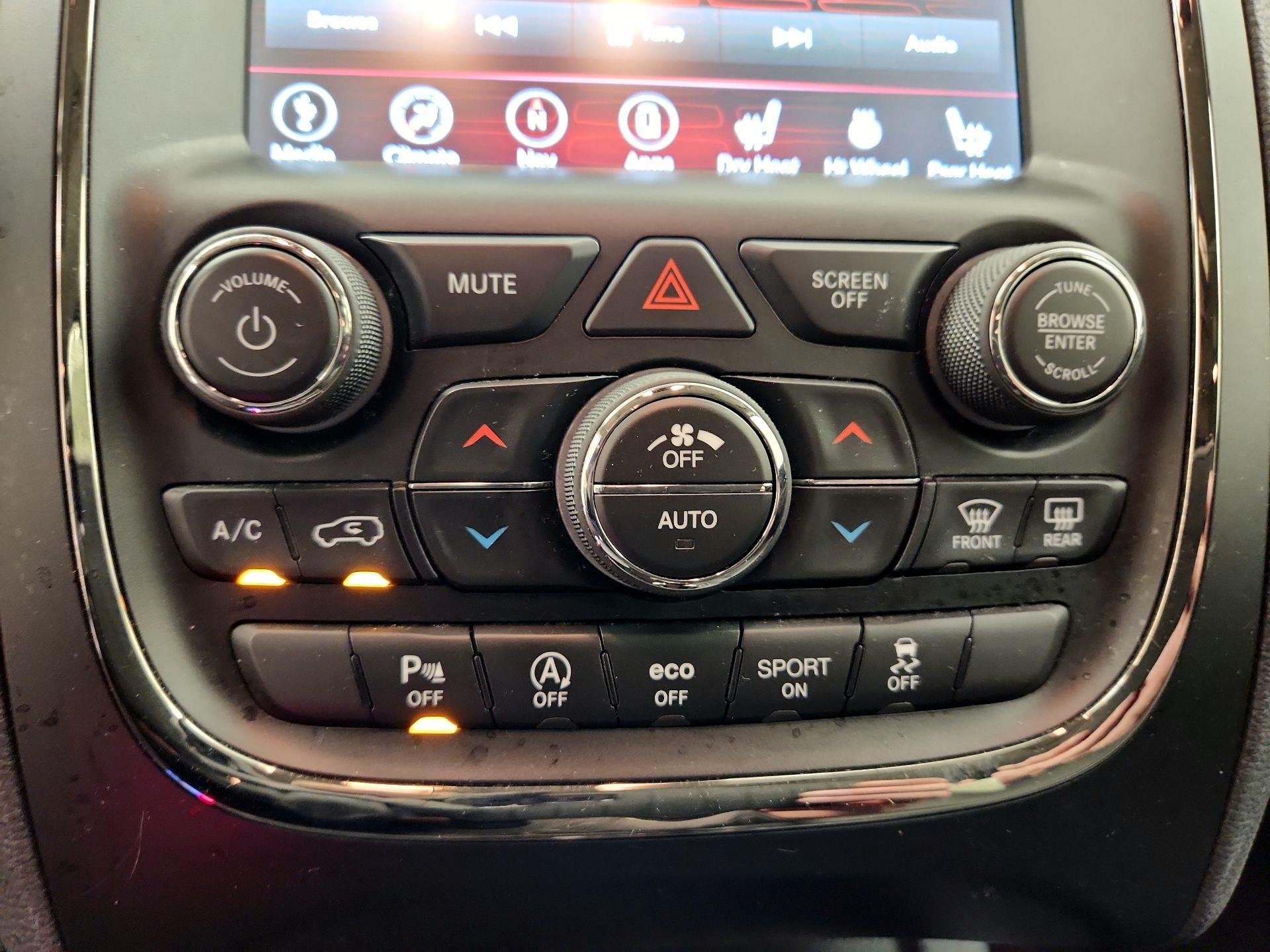 Thumbnail: 2018 Dodge Durango - 17