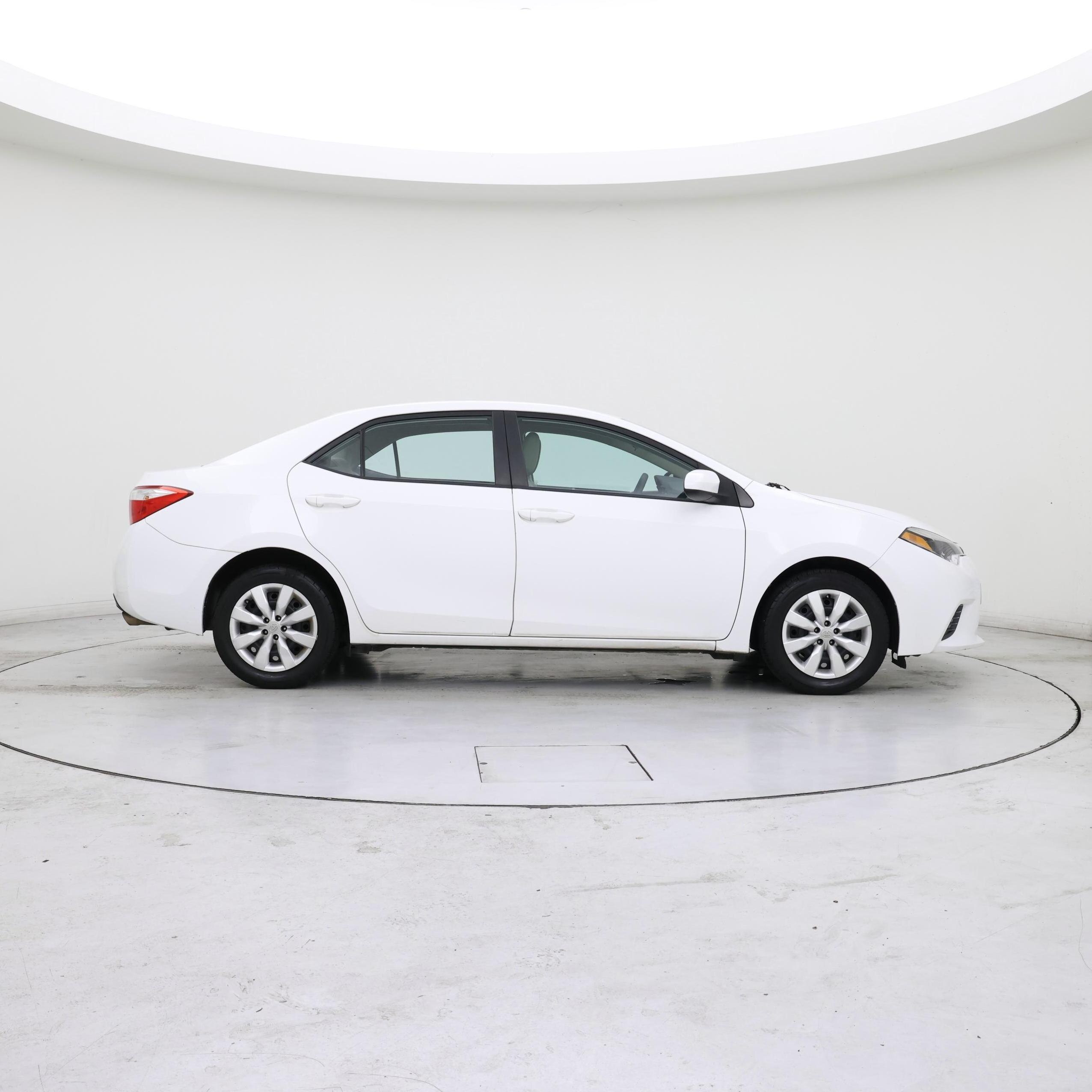 Thumbnail: 2016 Toyota Corolla - 7