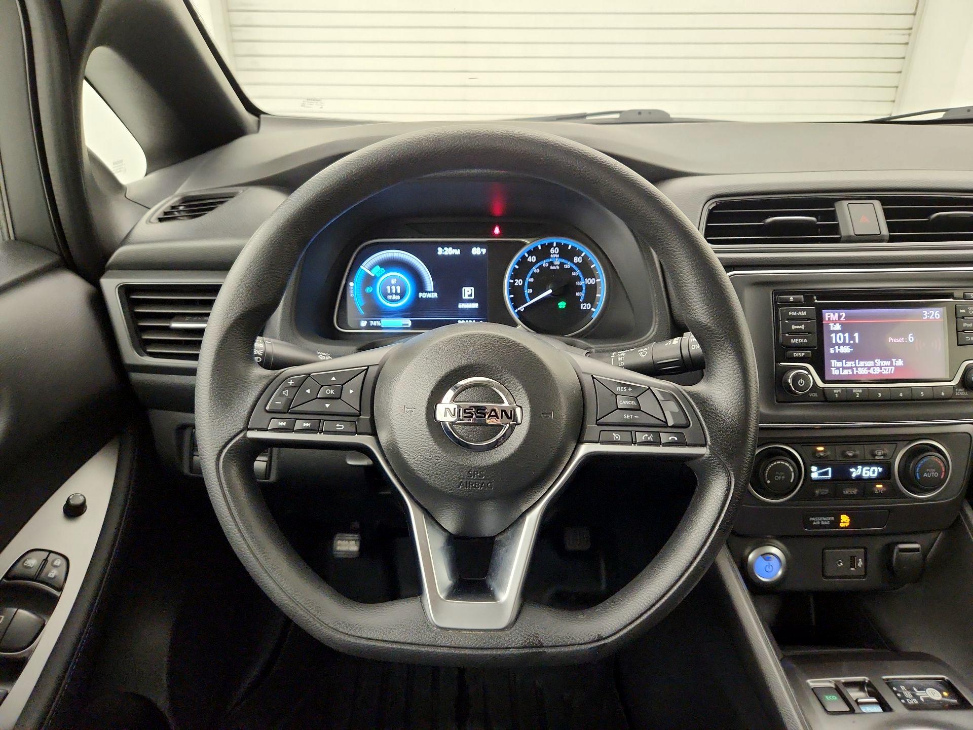 Thumbnail: 2018 Nissan Leaf - 10