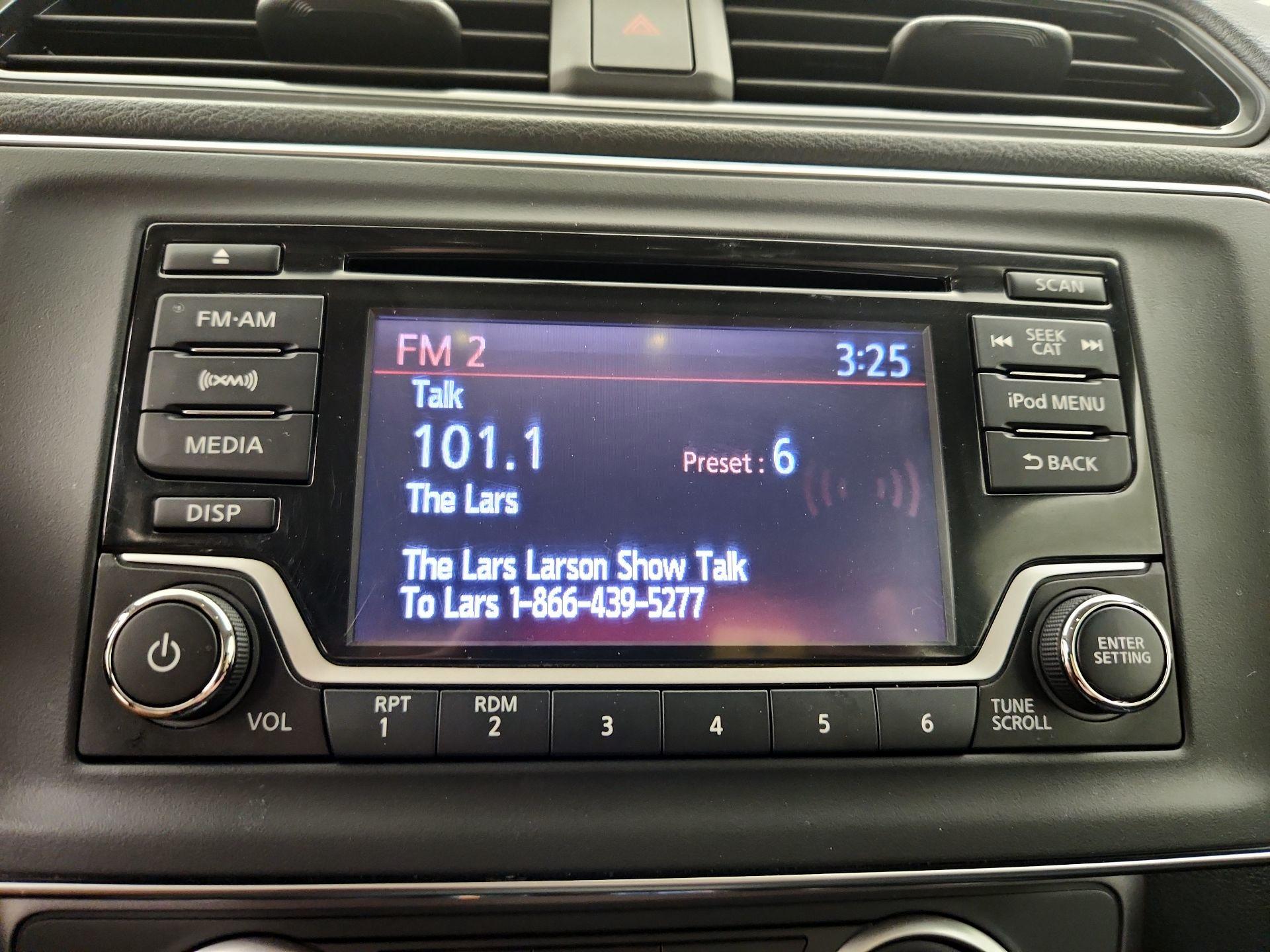 Thumbnail: 2018 Nissan Leaf - 15
