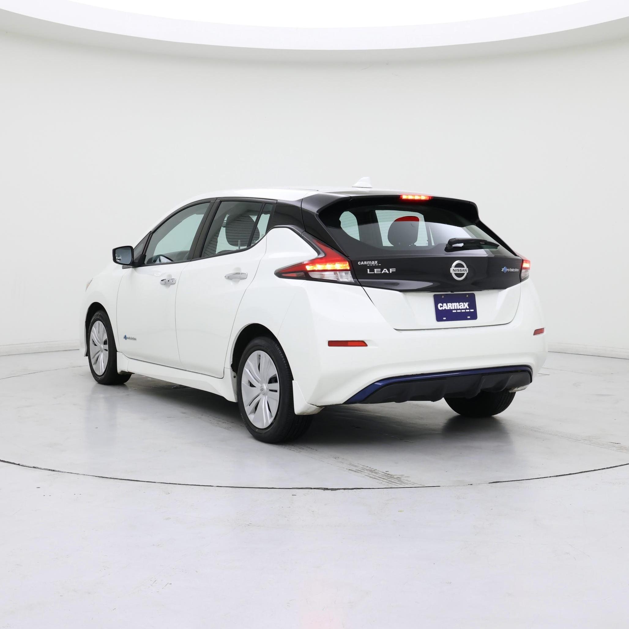 Thumbnail: 2018 Nissan Leaf - 2