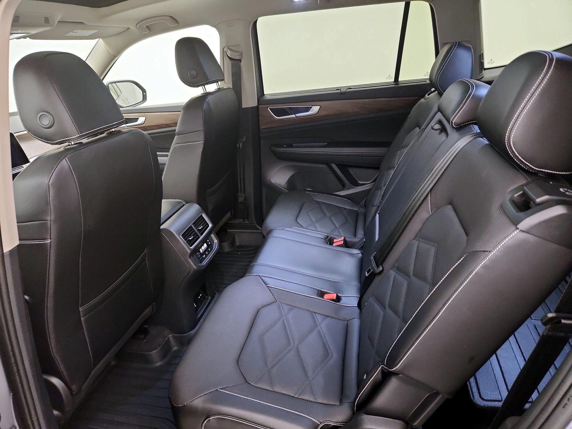 Thumbnail: 2024 Volkswagen Atlas - 20