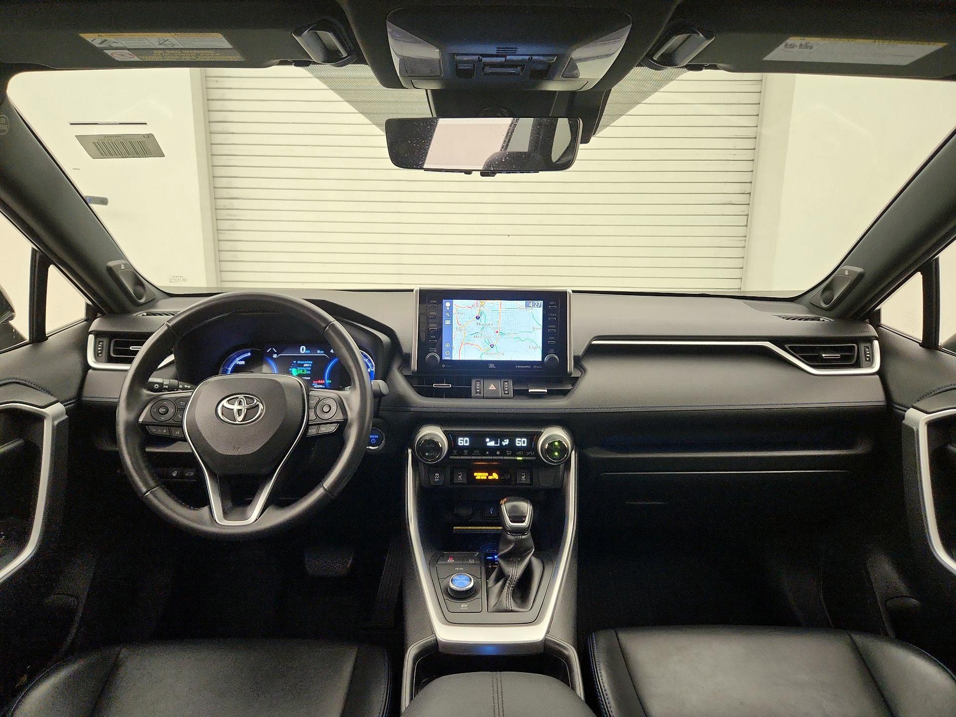 Thumbnail: 2020 Toyota RAV4 - 9